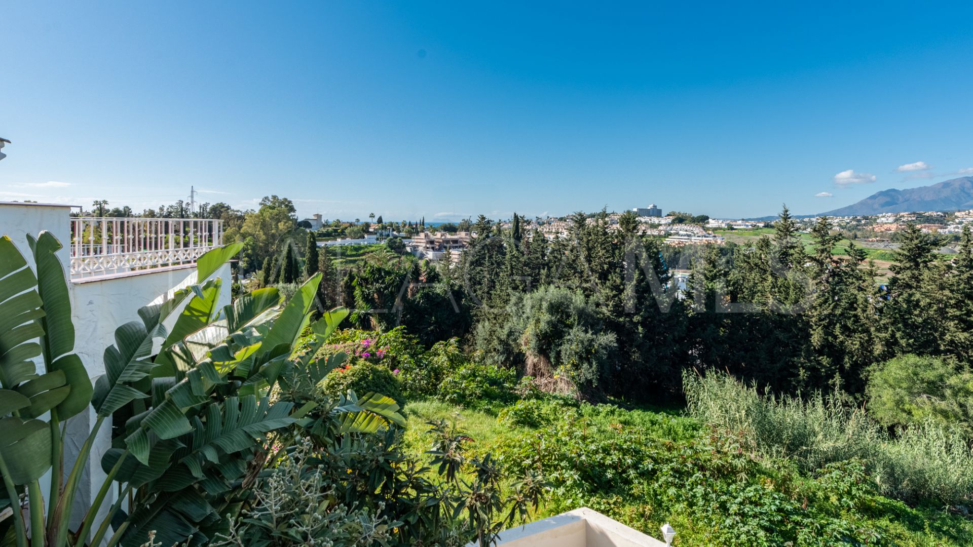 Radhus for sale in Atalaya