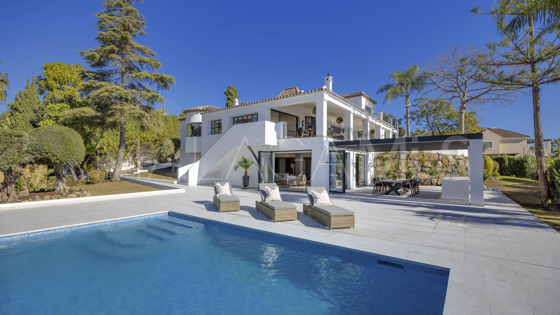 5 bedrooms Altos del Paraiso villa for sale