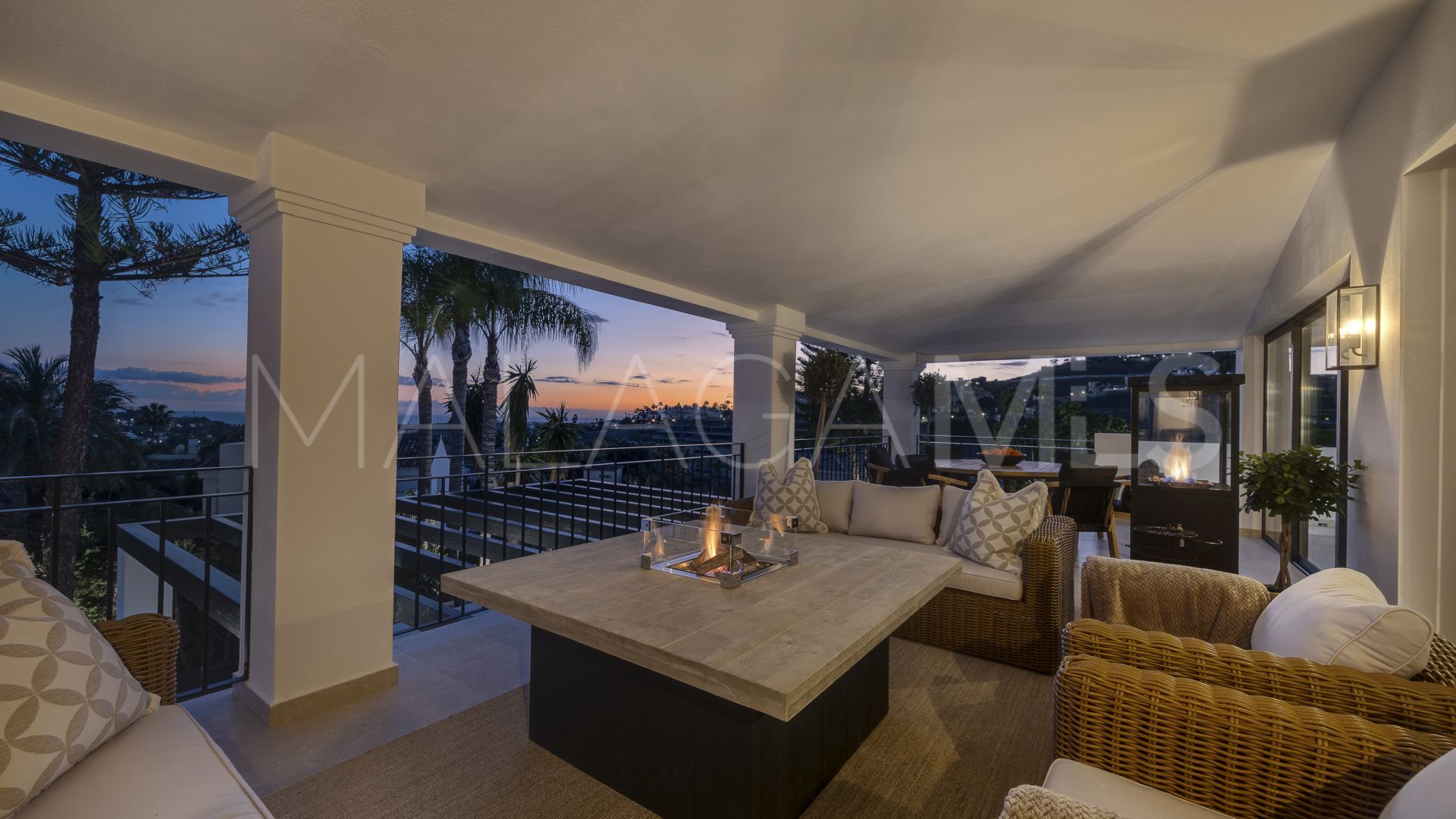 5 bedrooms Altos del Paraiso villa for sale