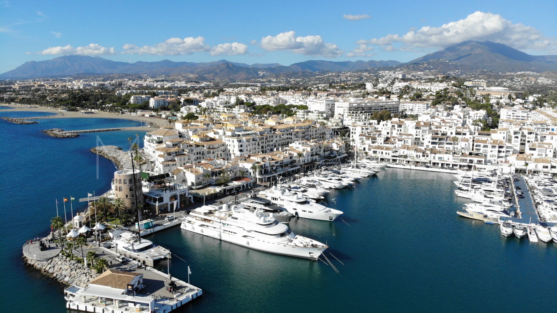 Appartement for sale in Nueva Andalucia