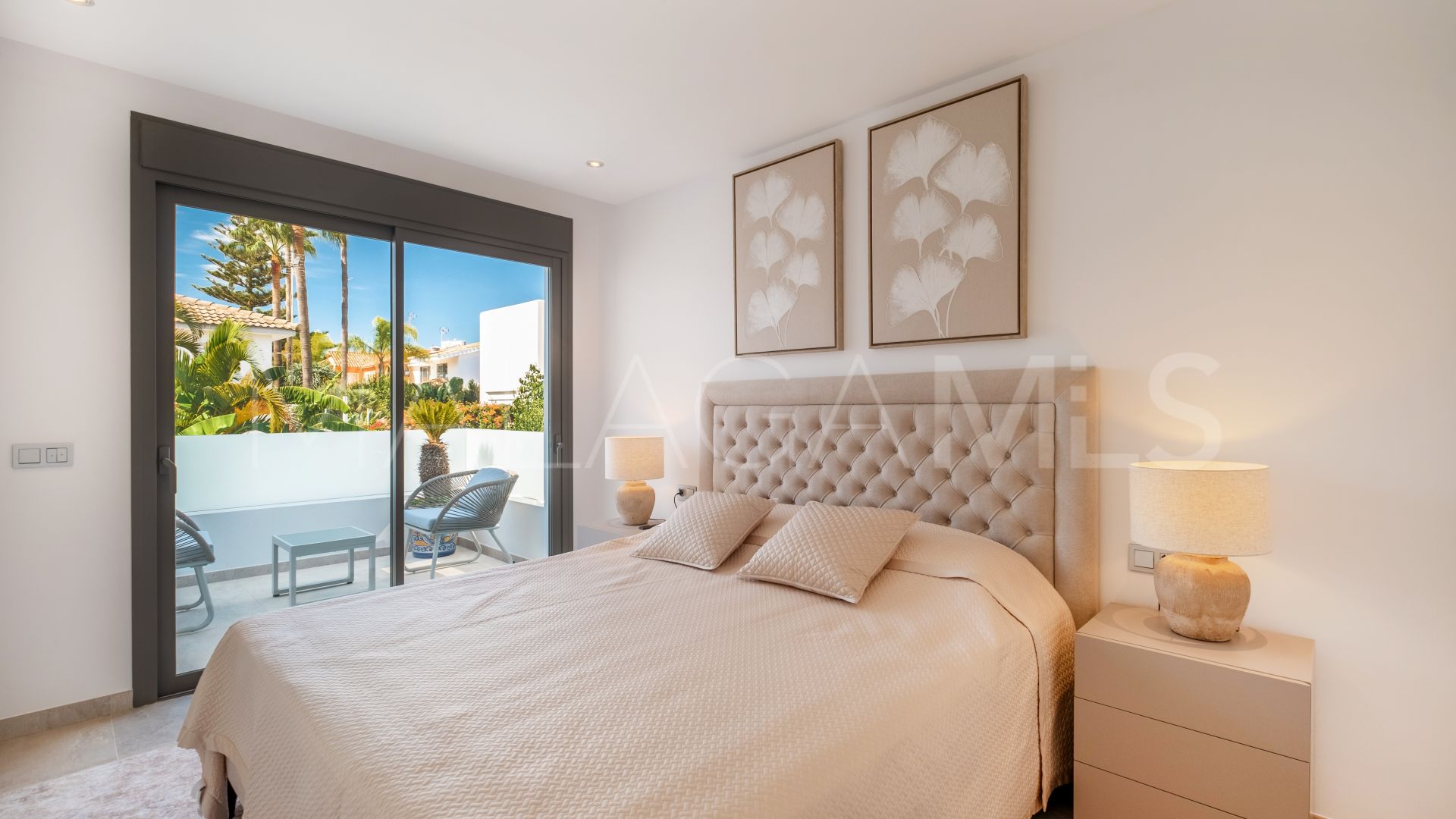 Villa for sale in Huerta Belón