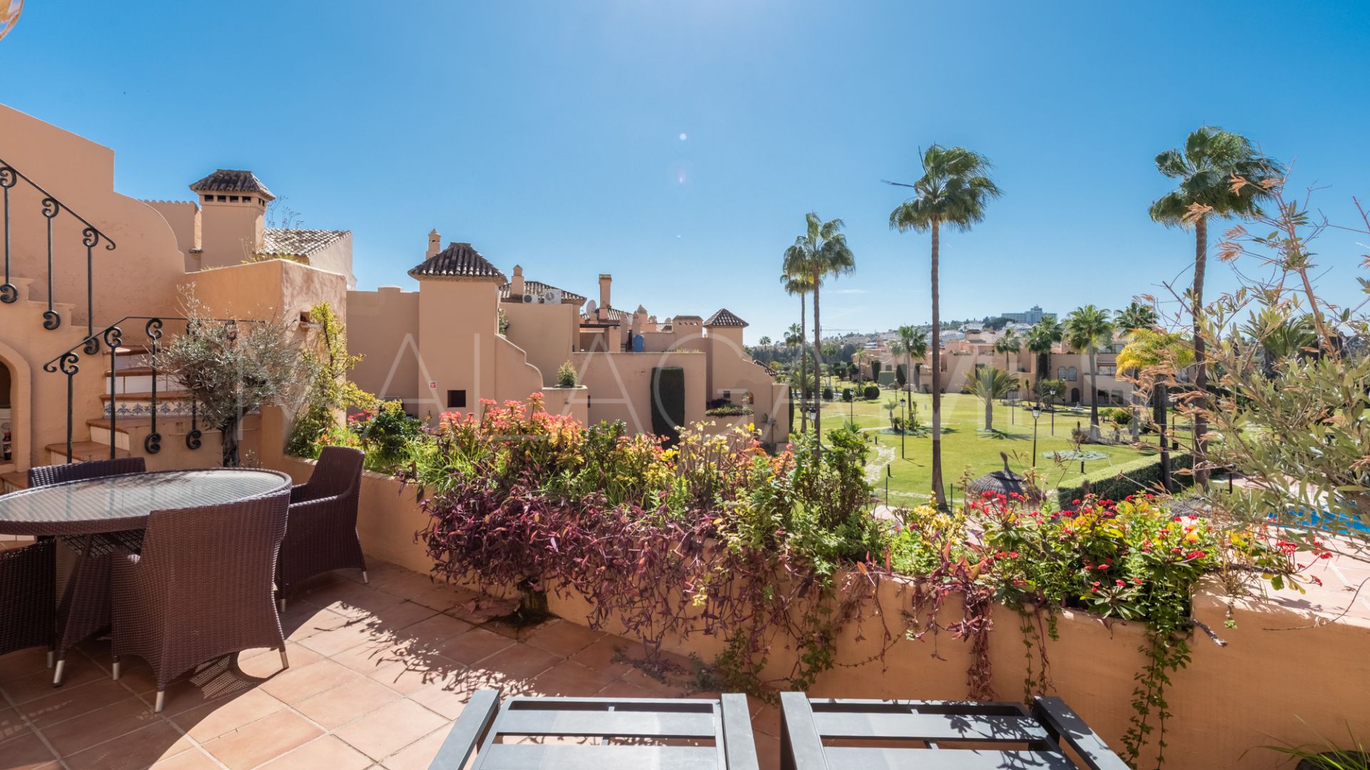 Ático with 2 bedrooms for sale in La Cartuja del Golf