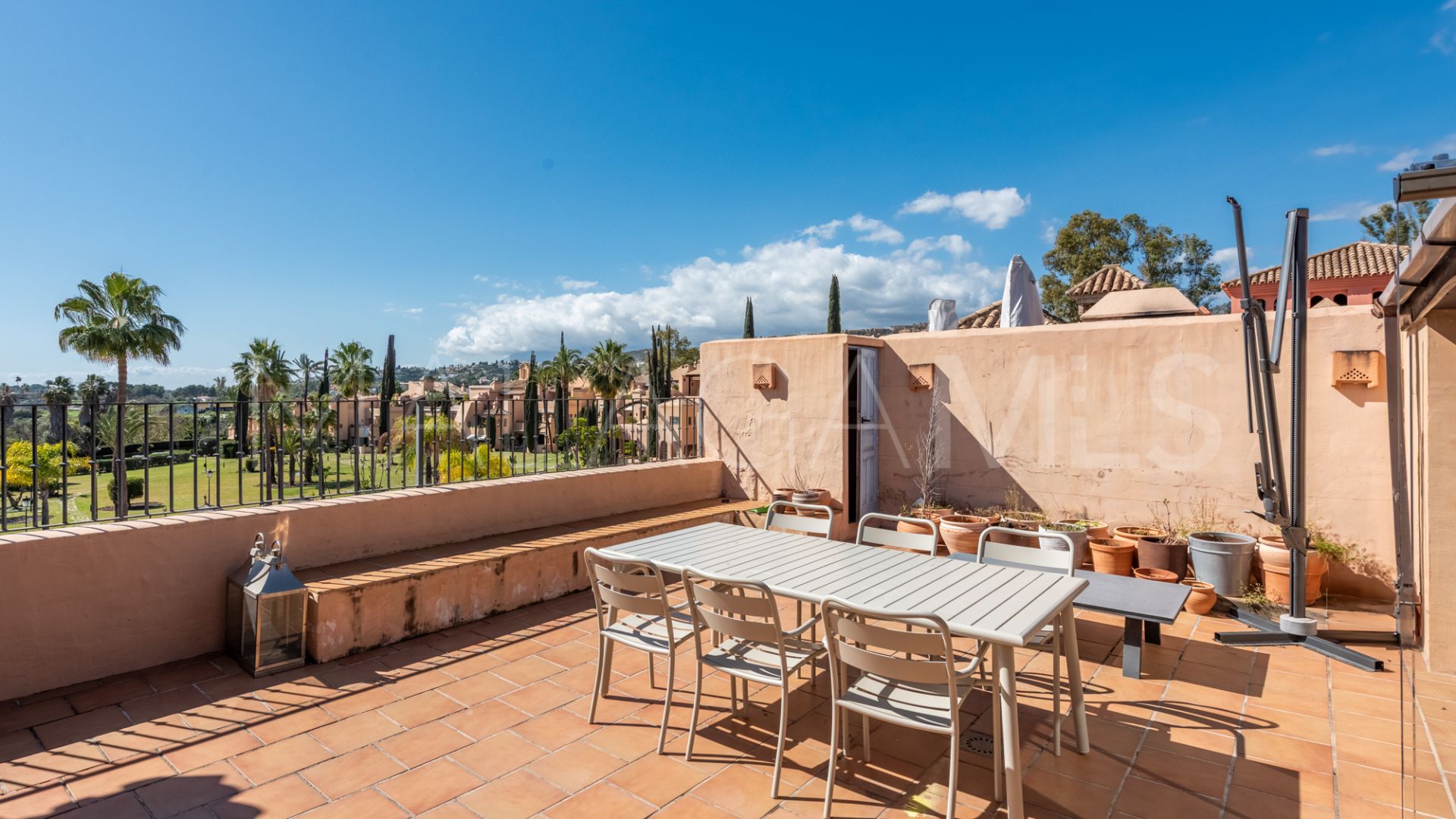 Ático with 2 bedrooms for sale in La Cartuja del Golf