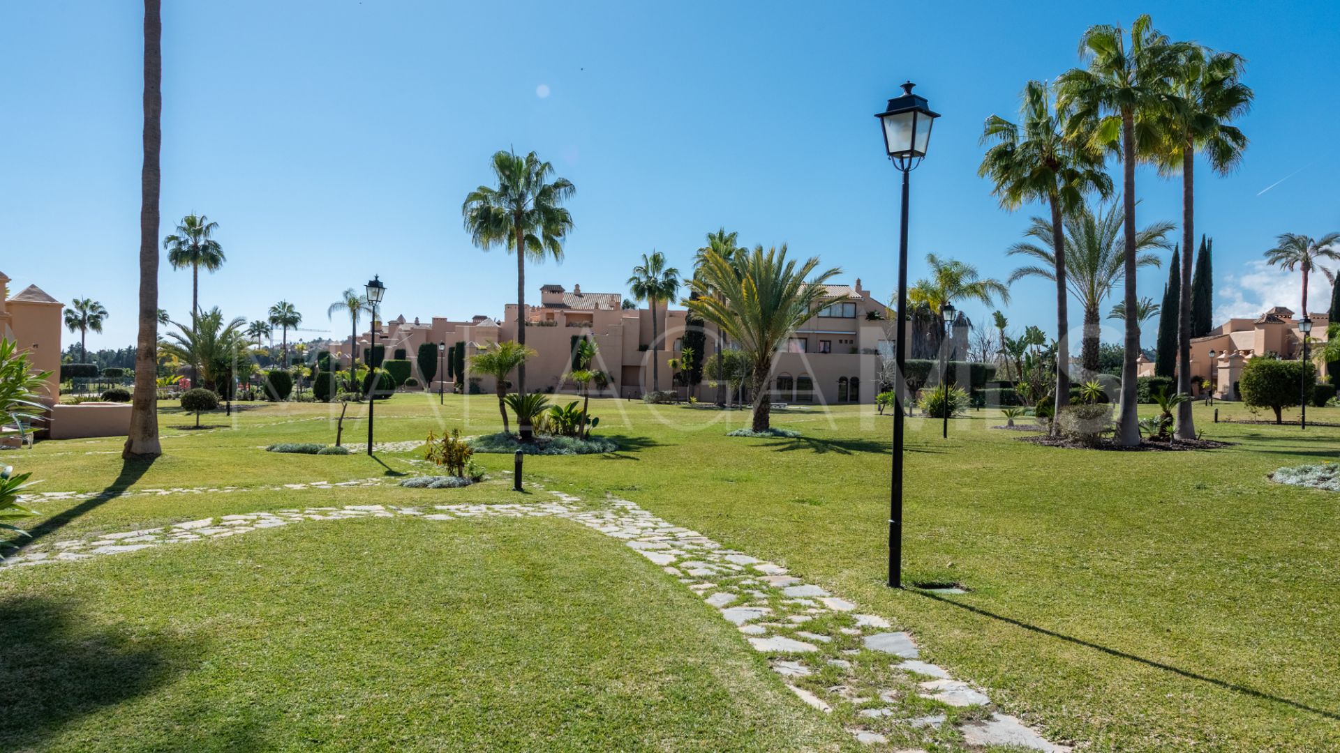 Ático with 2 bedrooms for sale in La Cartuja del Golf