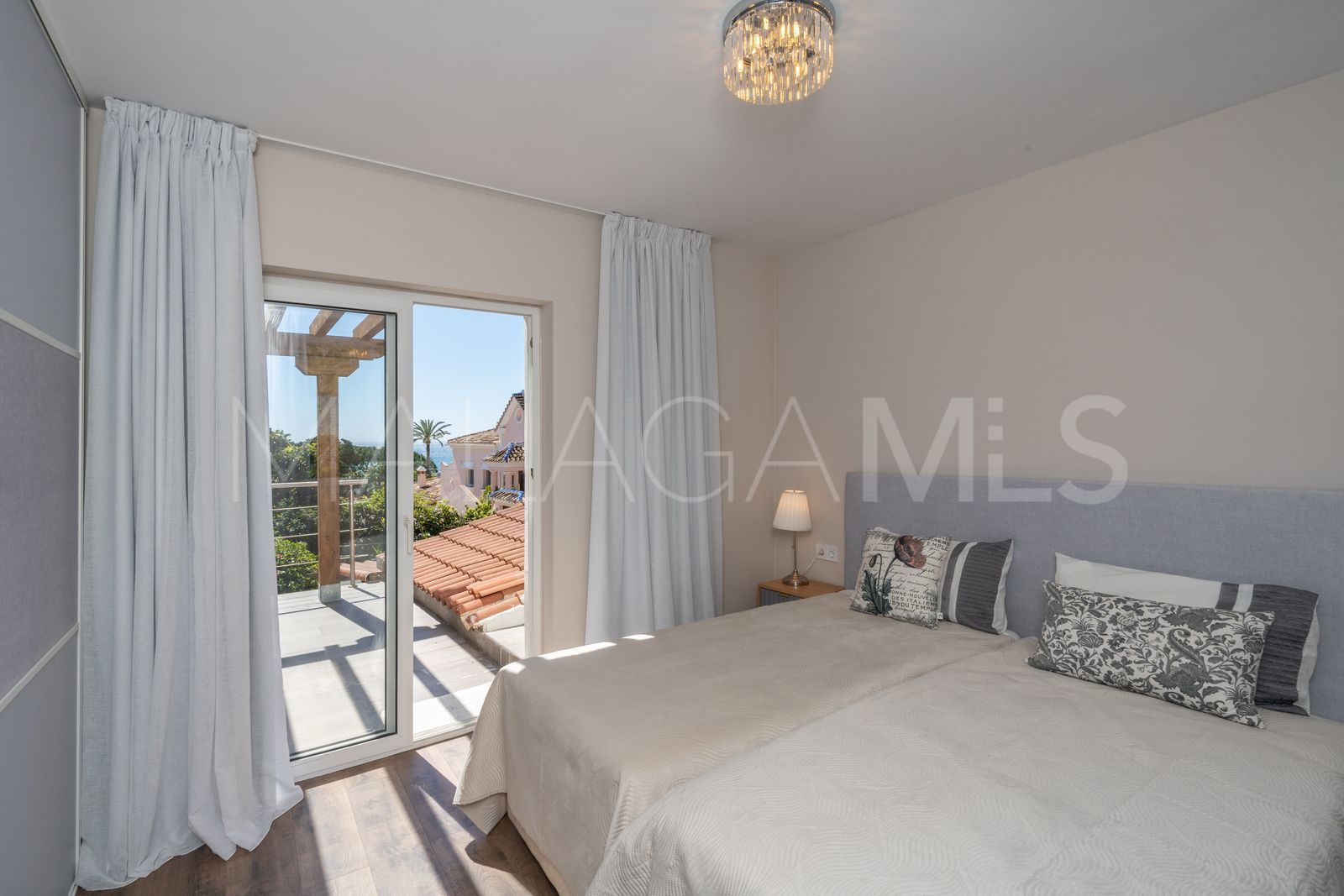 Villa for sale in Marbesa