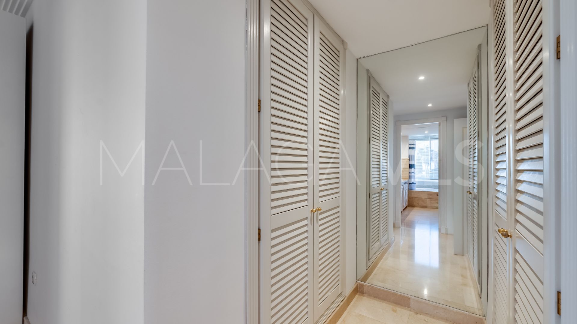 Appartement for sale in Albatross Hill