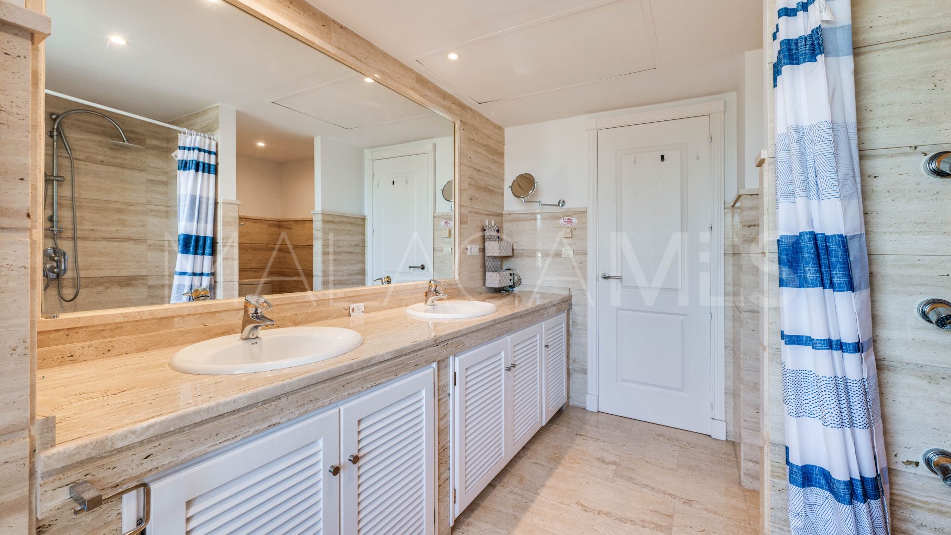 Appartement for sale in Albatross Hill