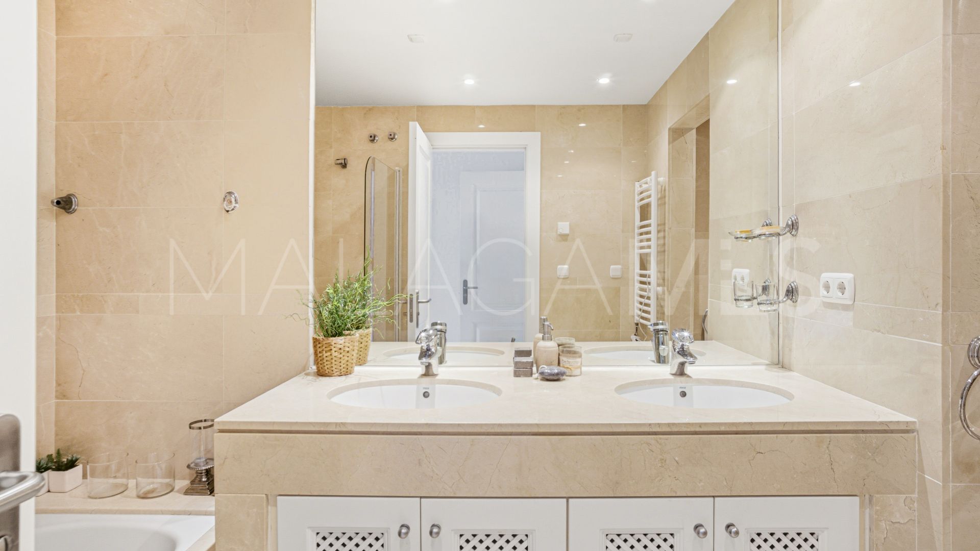 Appartement for sale in Las Tortugas de Aloha