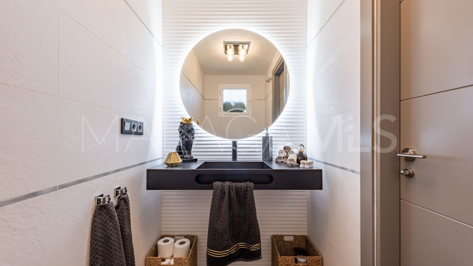 Radhus for sale in Monte Biarritz