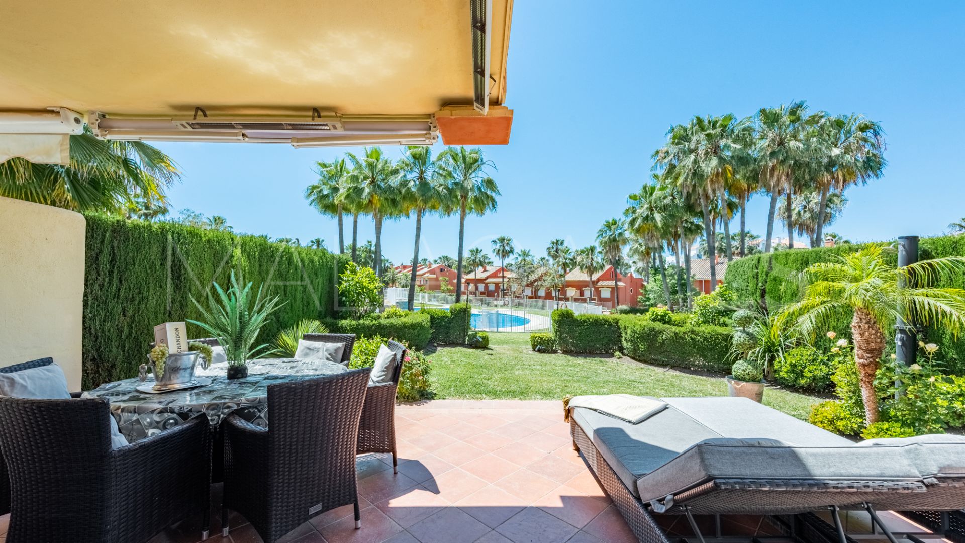 Radhus for sale in Monte Biarritz