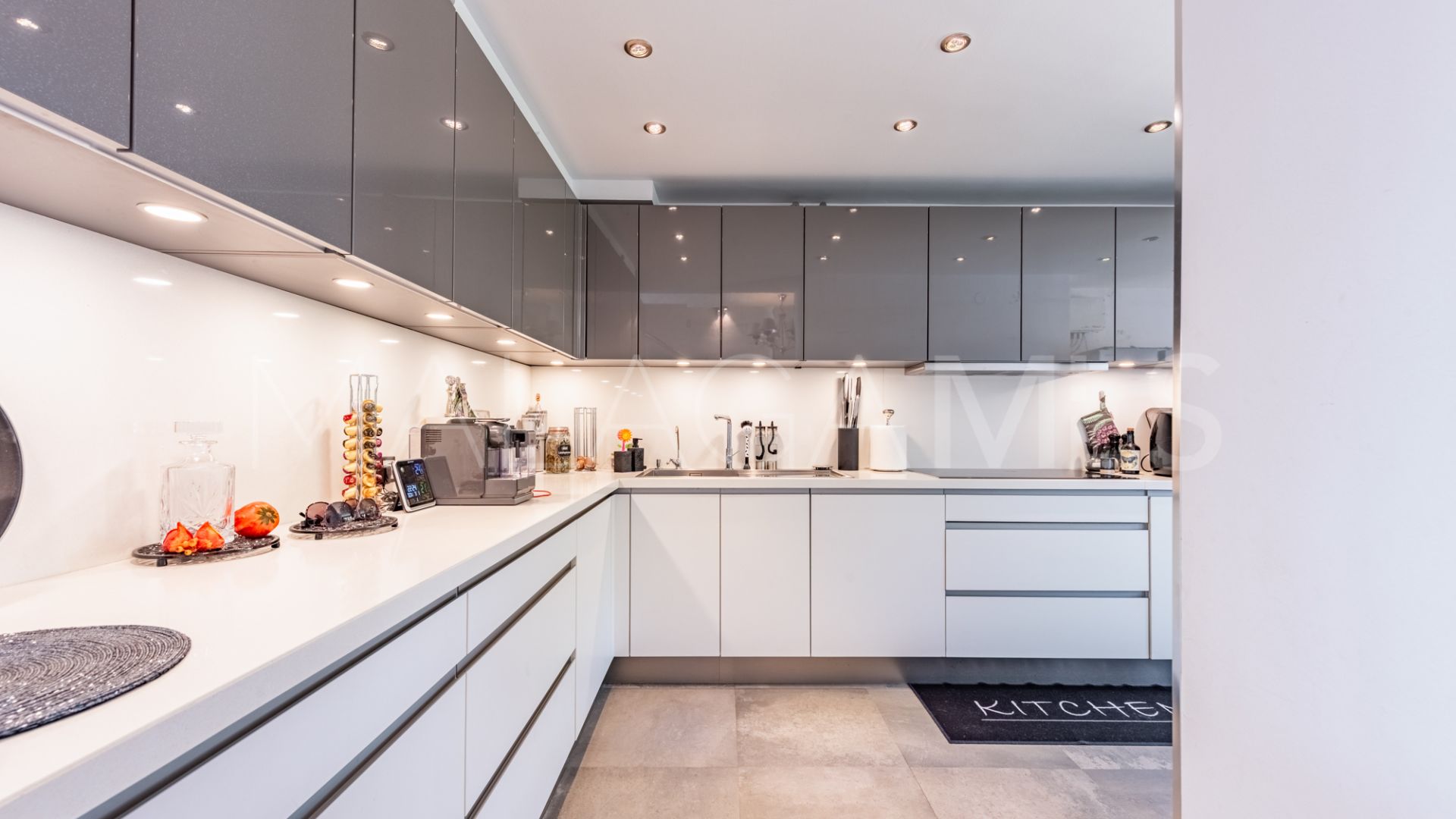 Radhus for sale in Monte Biarritz