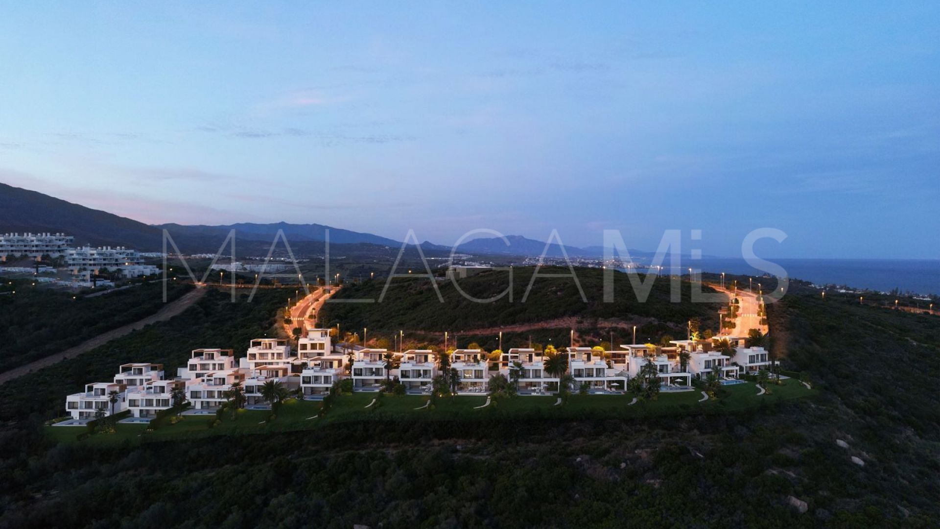 Finca Cortesin, villa de 4 bedrooms for sale