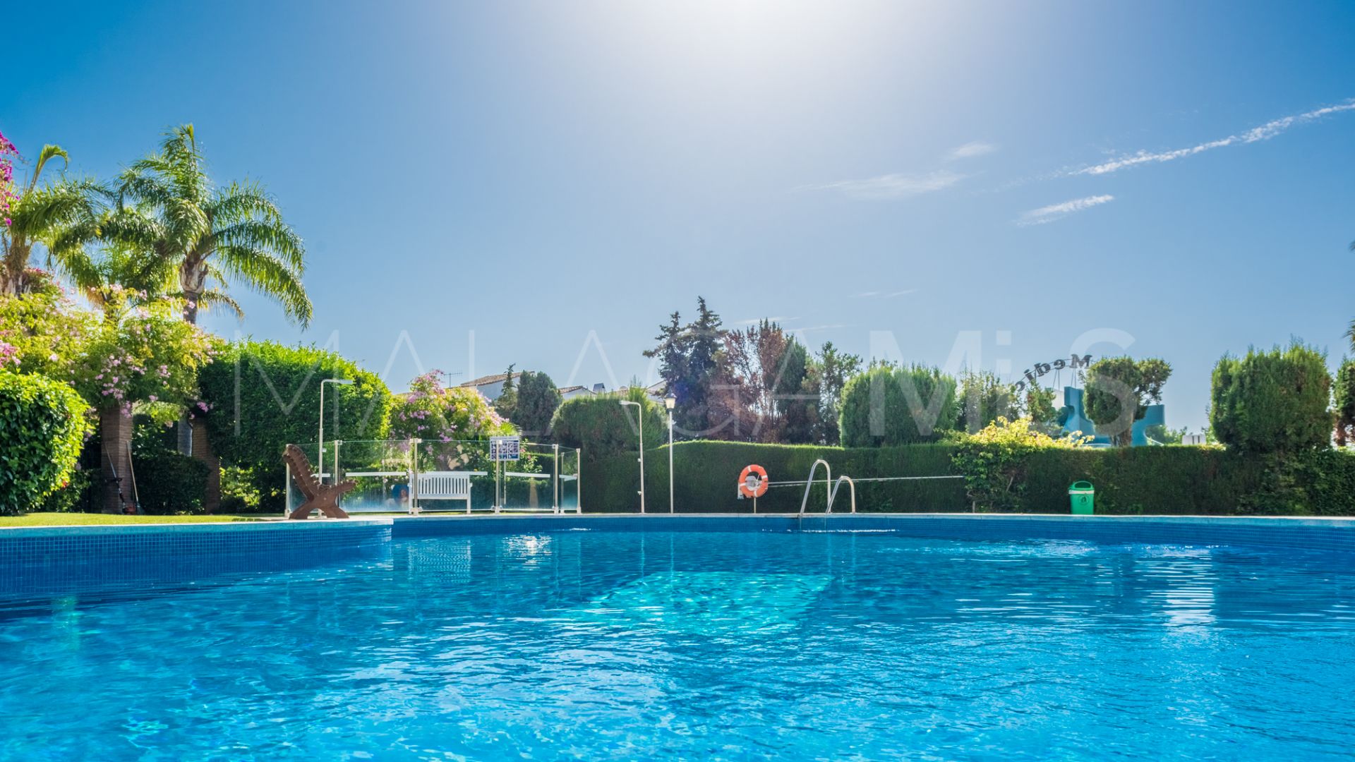 Buy apartamento in El Pilar with 3 bedrooms