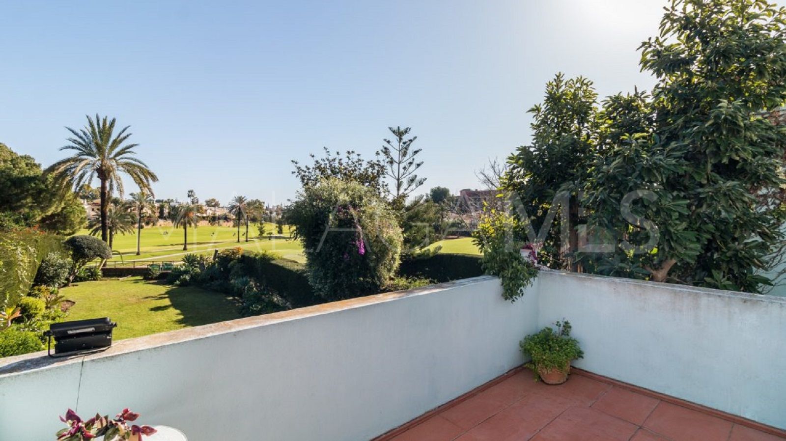 Doppelhaushälfte for sale in Guadalmina Alta