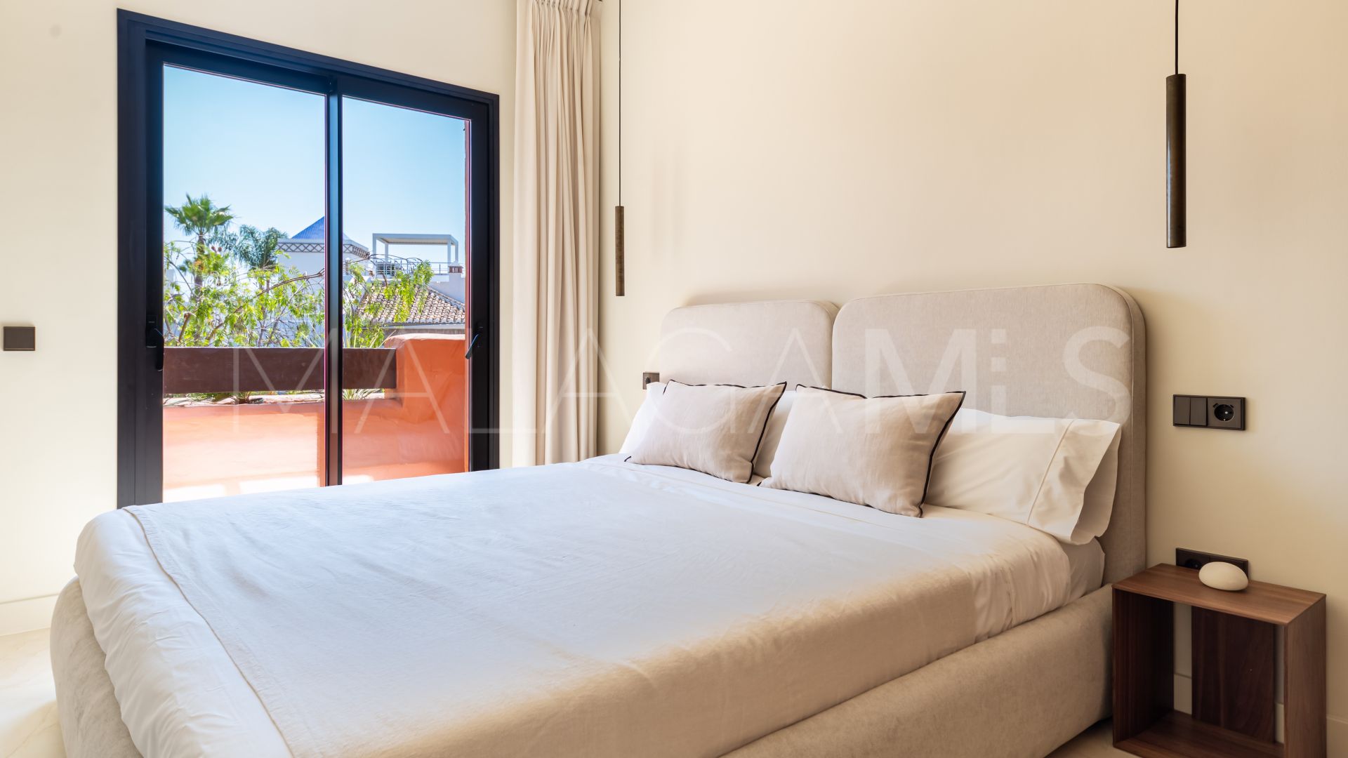 Buy town house in Altos de Puente Romano