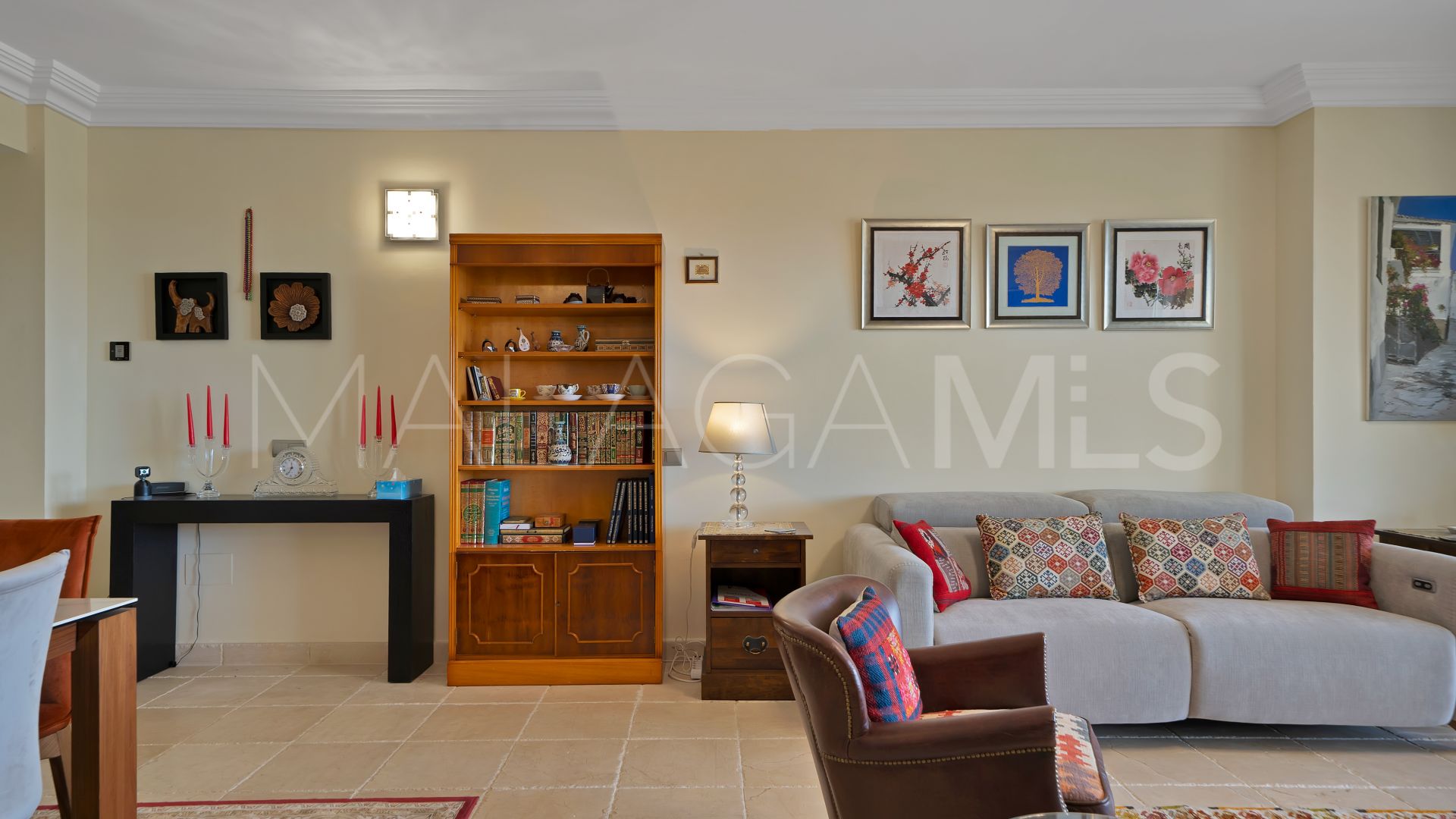 Wohnung for sale in Four Seasons