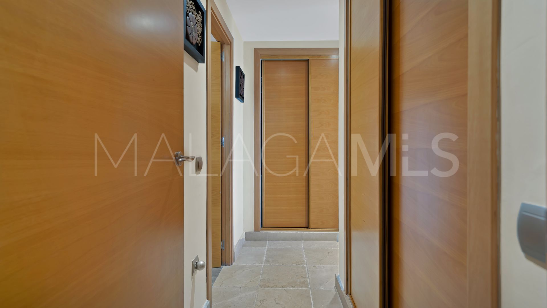 Wohnung for sale in Four Seasons