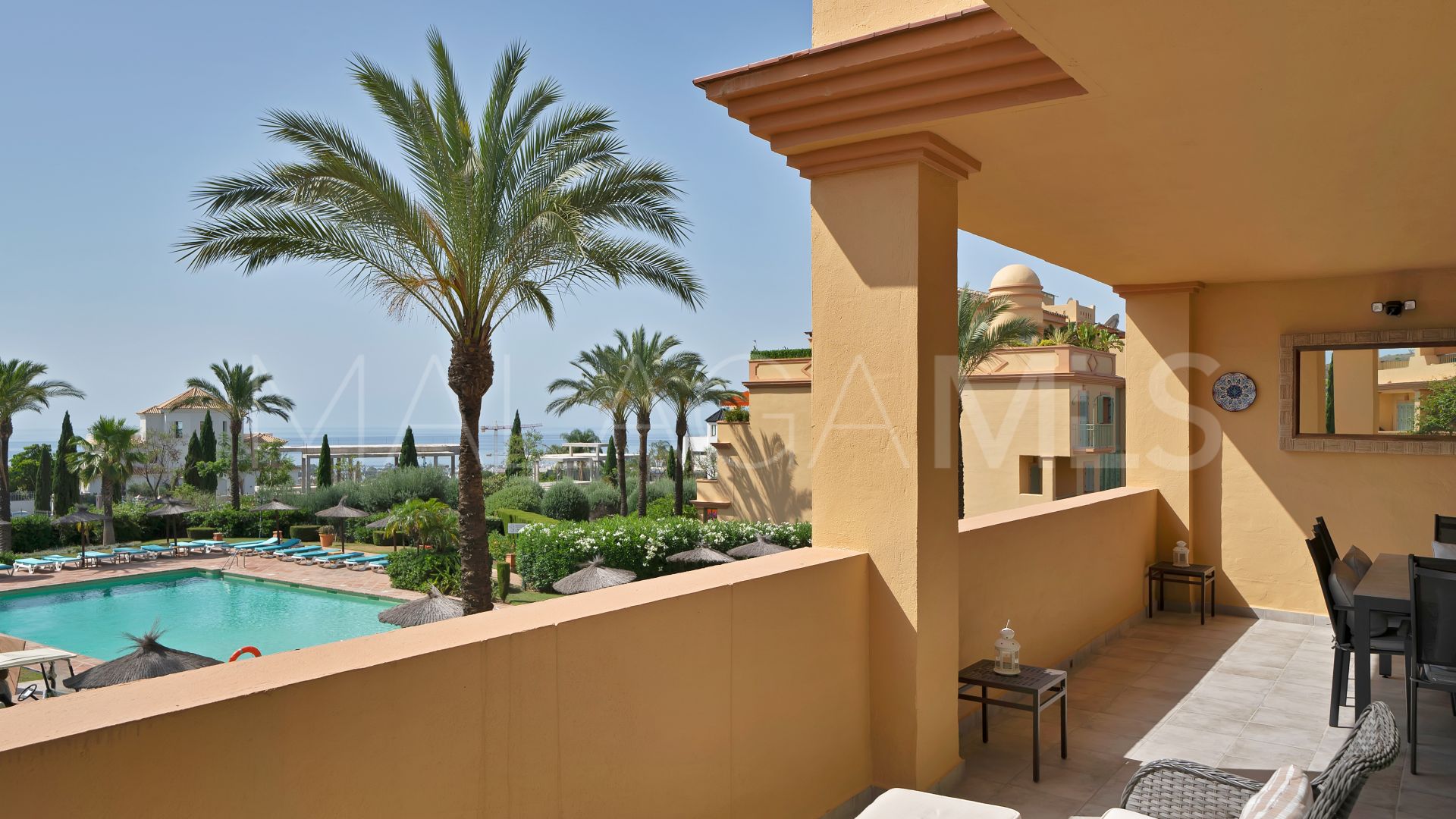 Wohnung for sale in Four Seasons