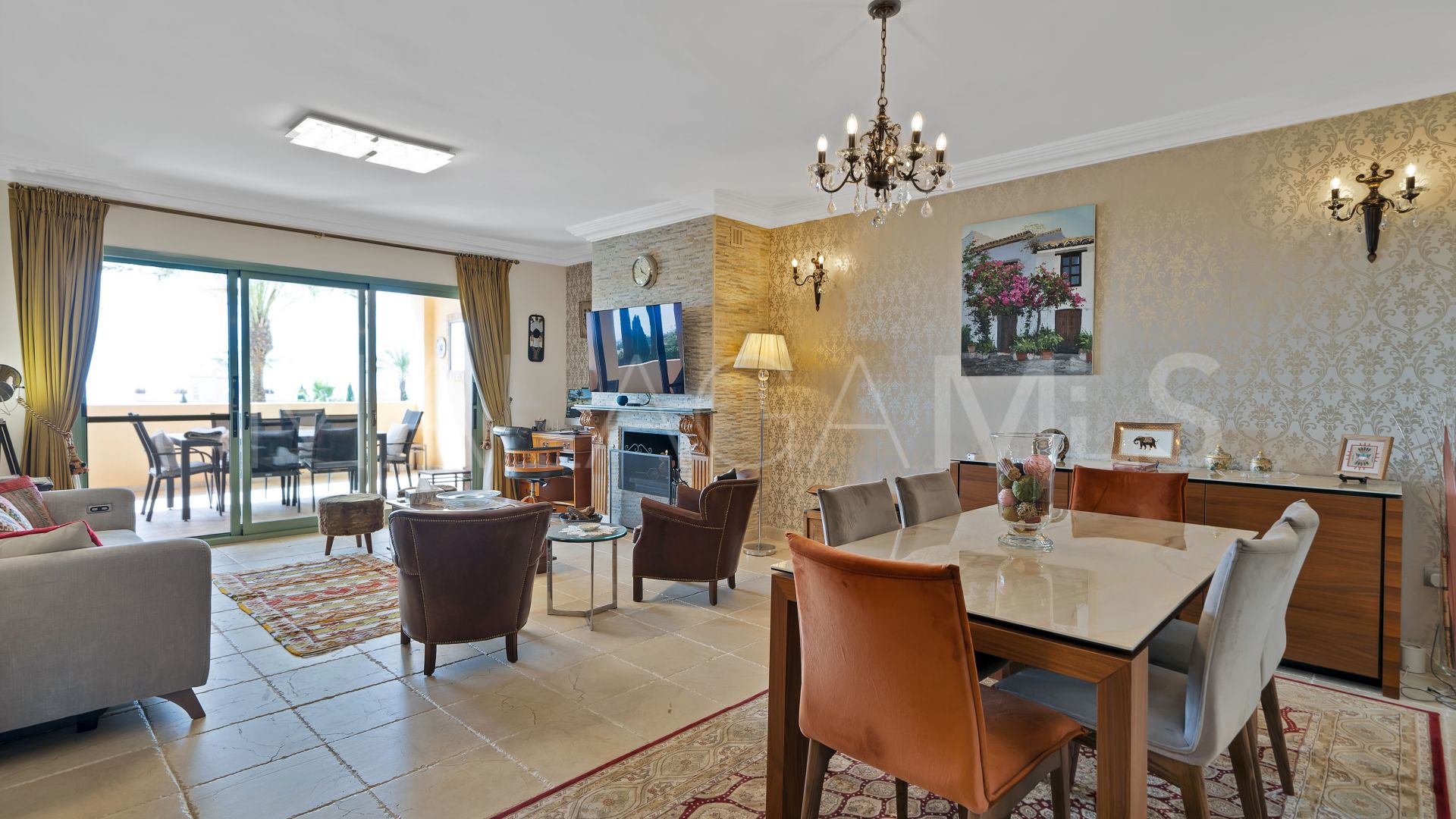 Wohnung for sale in Four Seasons