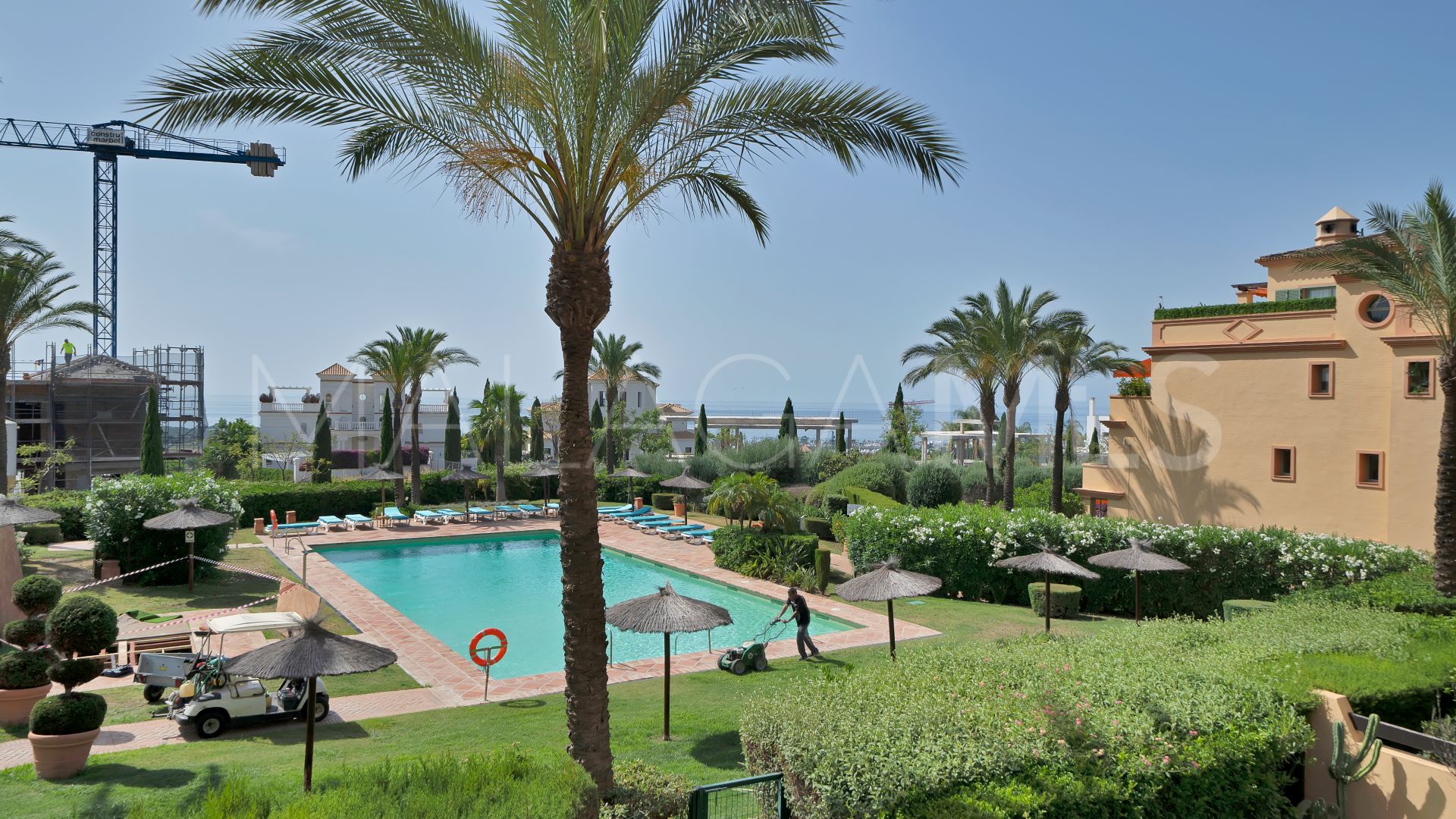 Wohnung for sale in Four Seasons