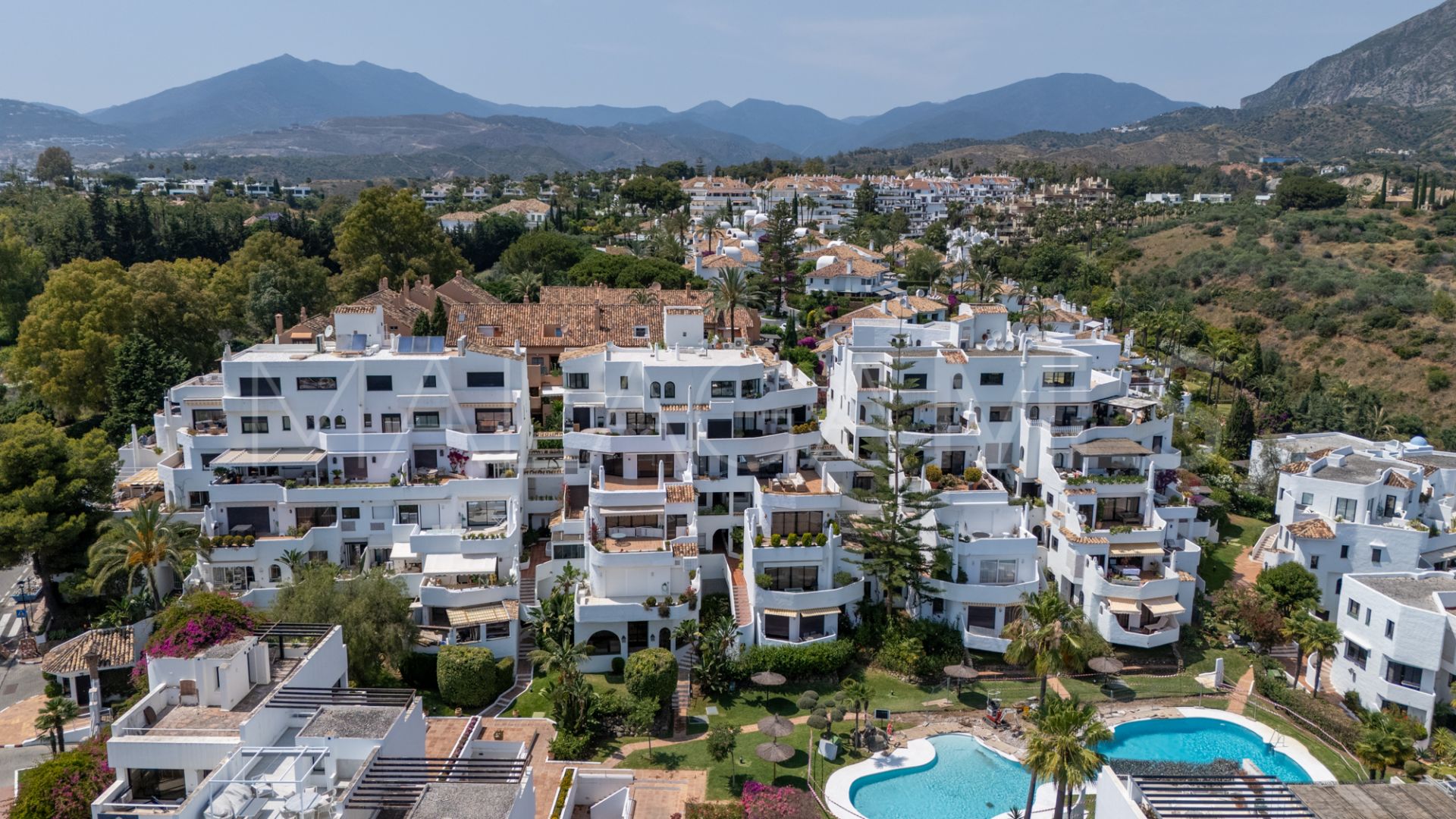 Takvåning for sale in Coto Real