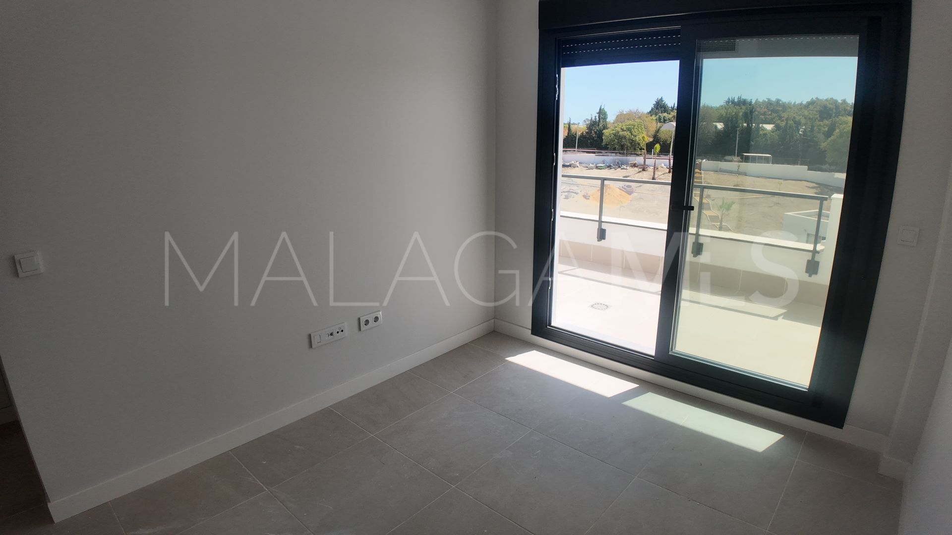 Ático de 3 bedrooms for sale in Selwo