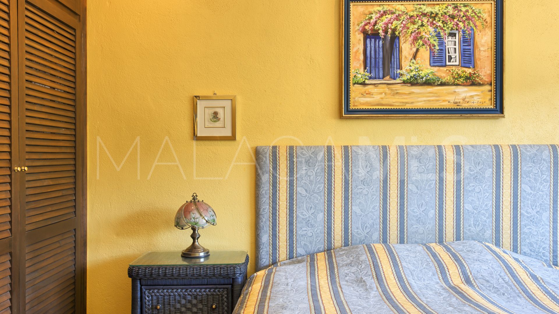 Radhus for sale in Benahavis Centro