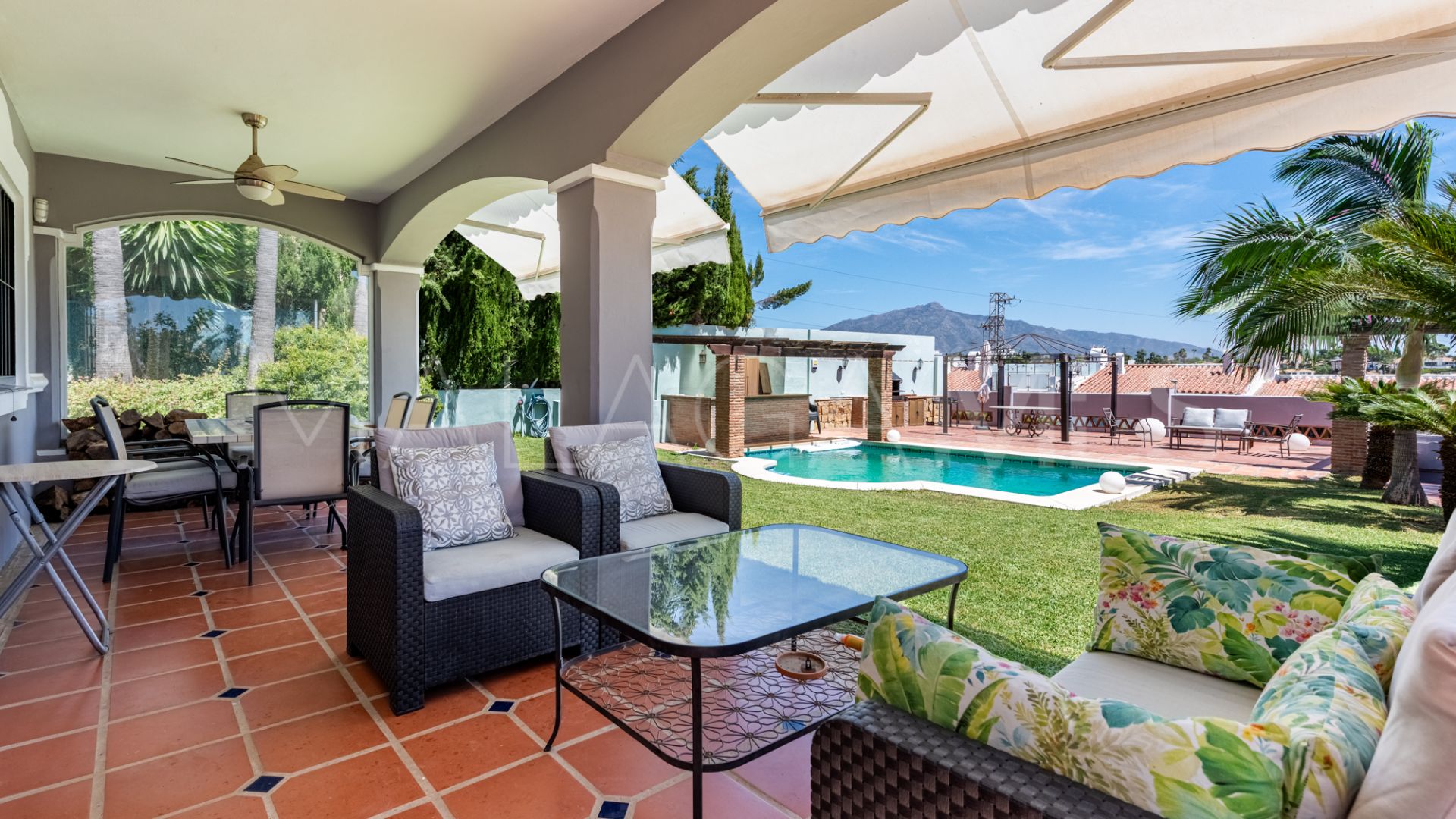 Villa for sale in Monte Biarritz
