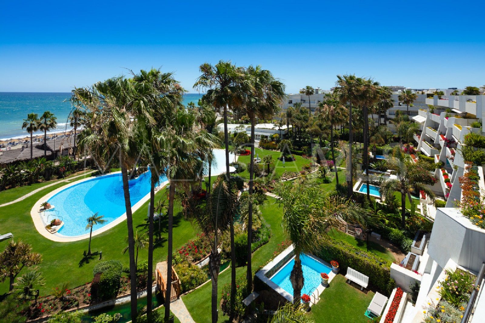 For sale penthouse in Los Granados