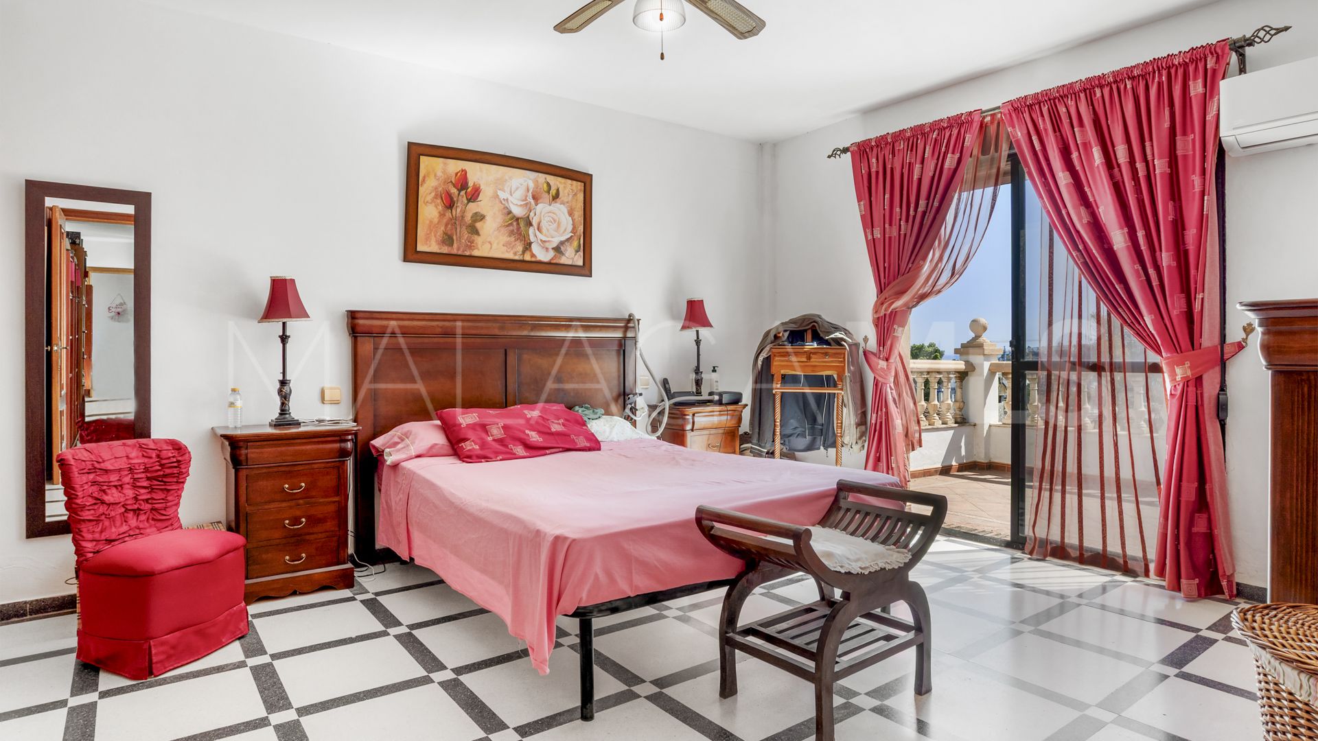 For sale villa with 6 bedrooms in Don Pedro