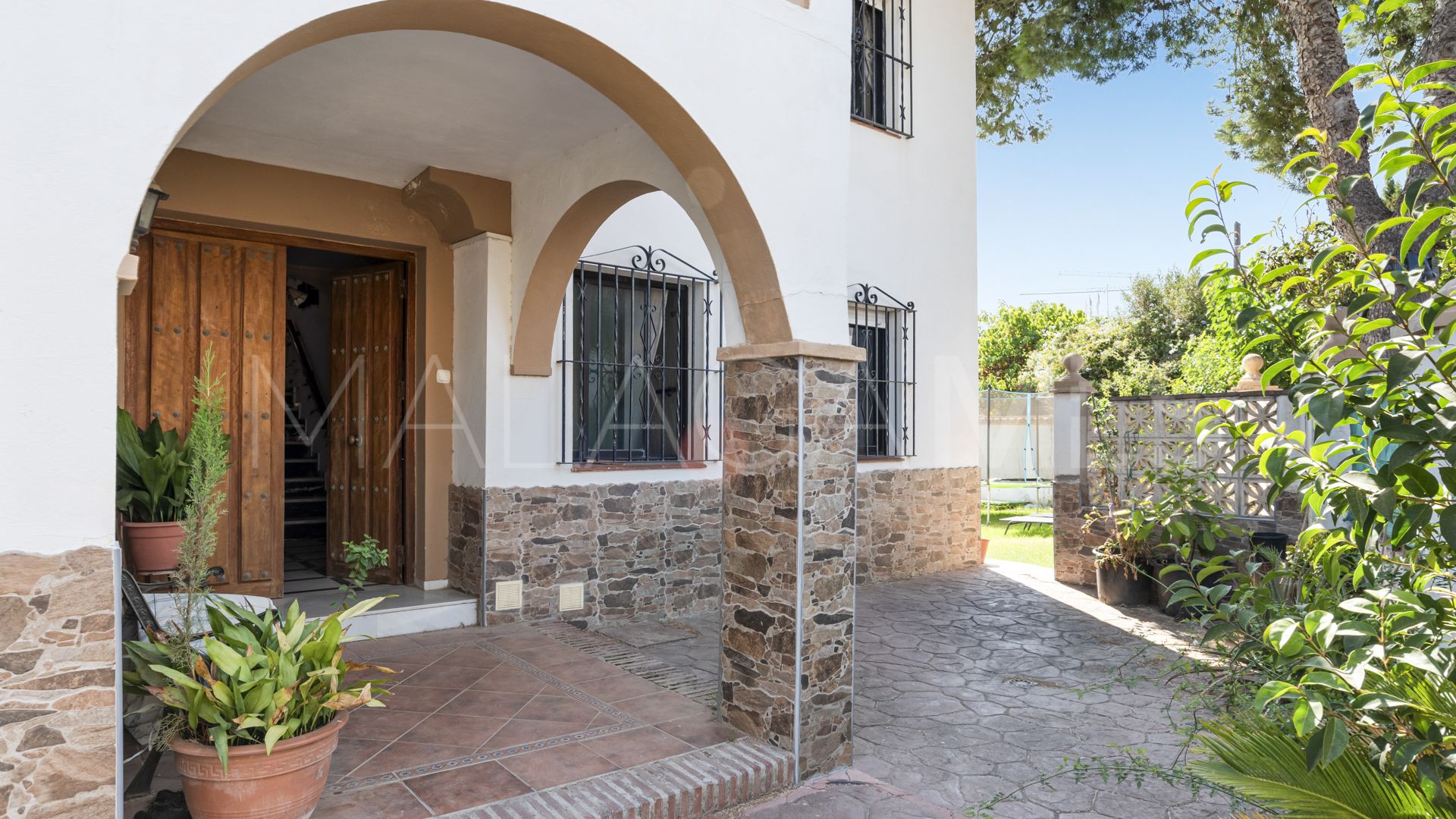 For sale villa with 6 bedrooms in Don Pedro