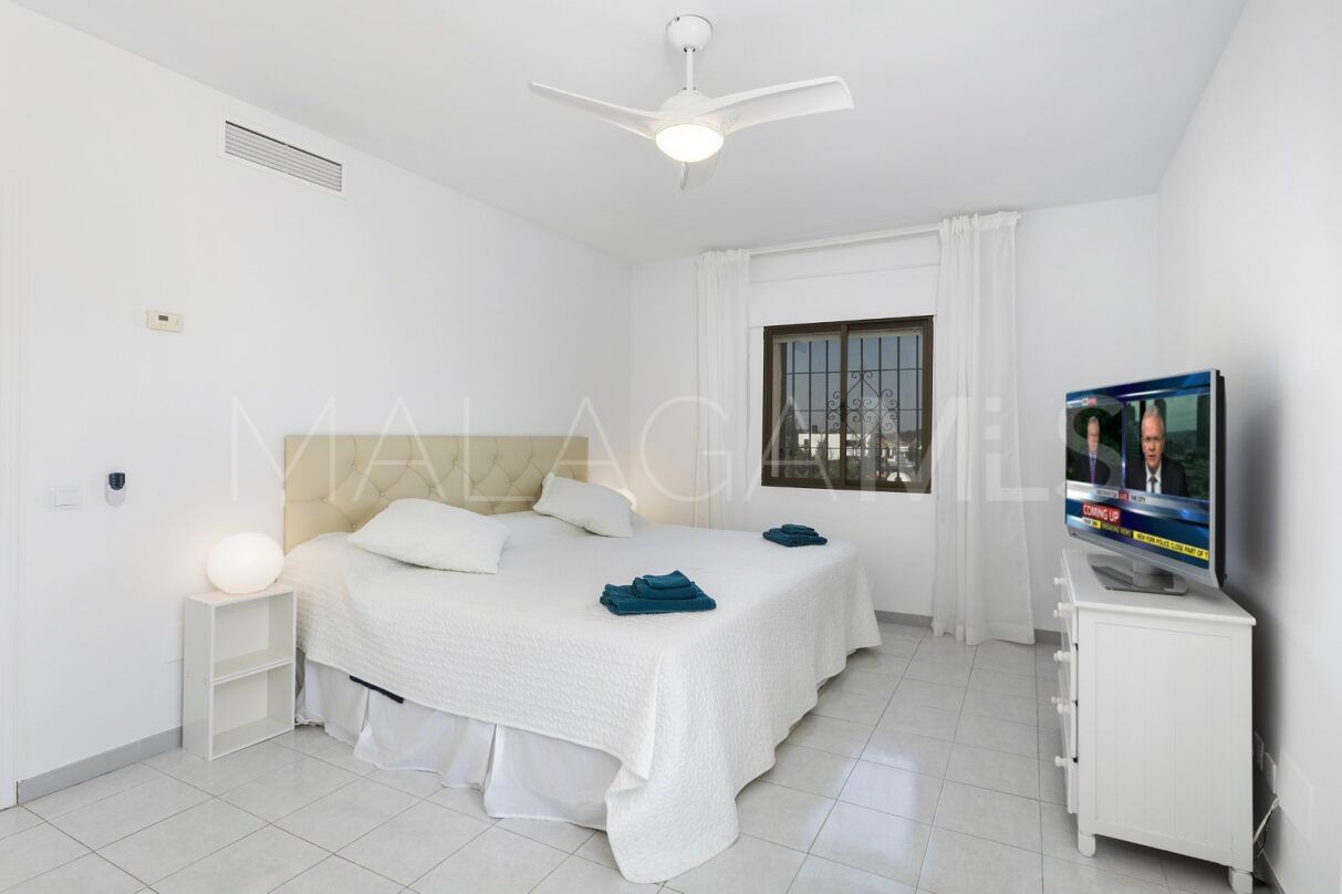 Villa for sale in Los Naranjos Golf