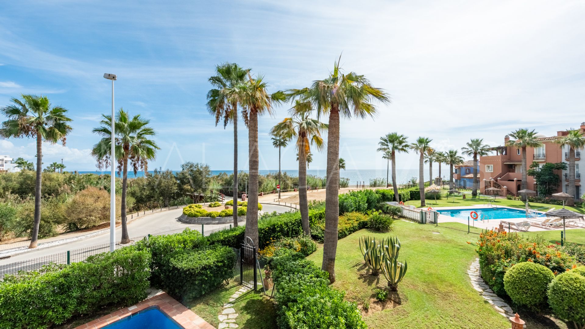 Buy La Perla de la Bahía town house with 5 bedrooms