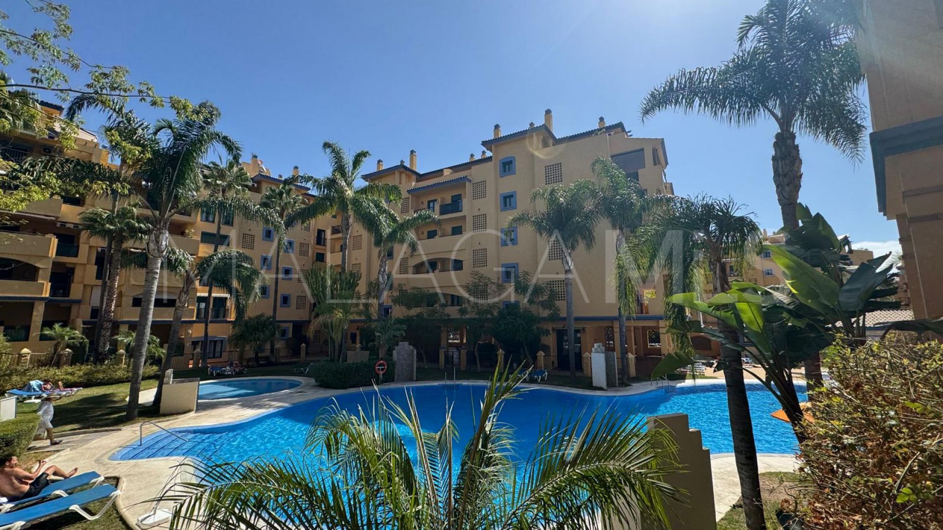 Apartment in Los Naranjos for sale