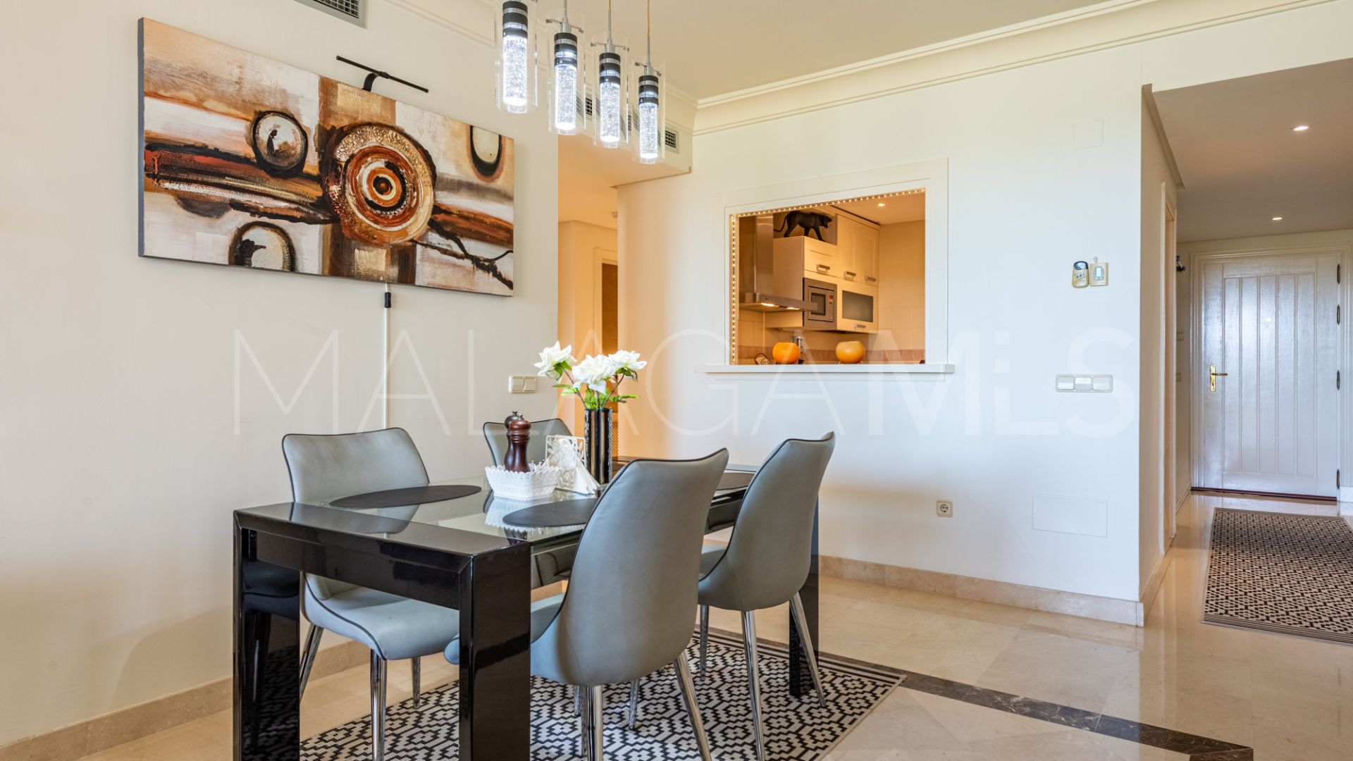 Lomas del Marqués 2 bedrooms apartment for sale