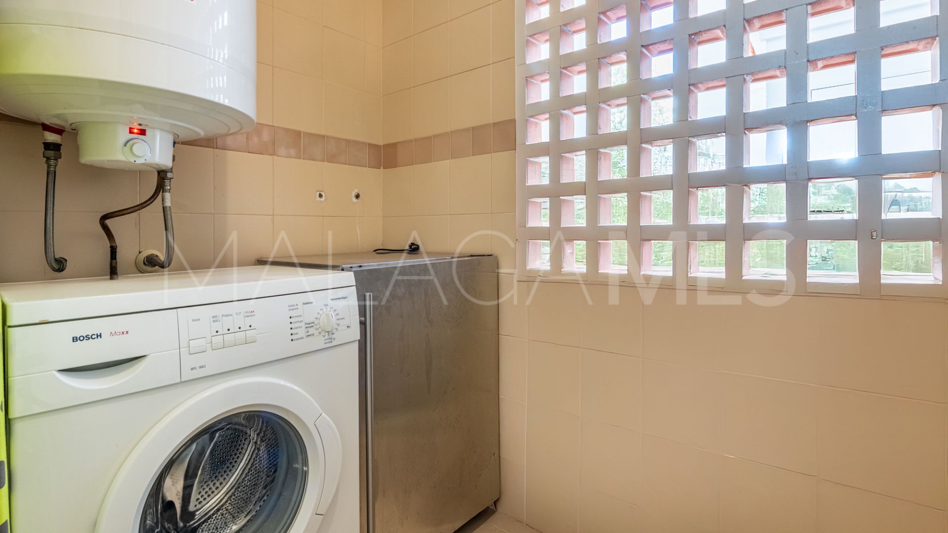 Lomas del Marqués 2 bedrooms apartment for sale