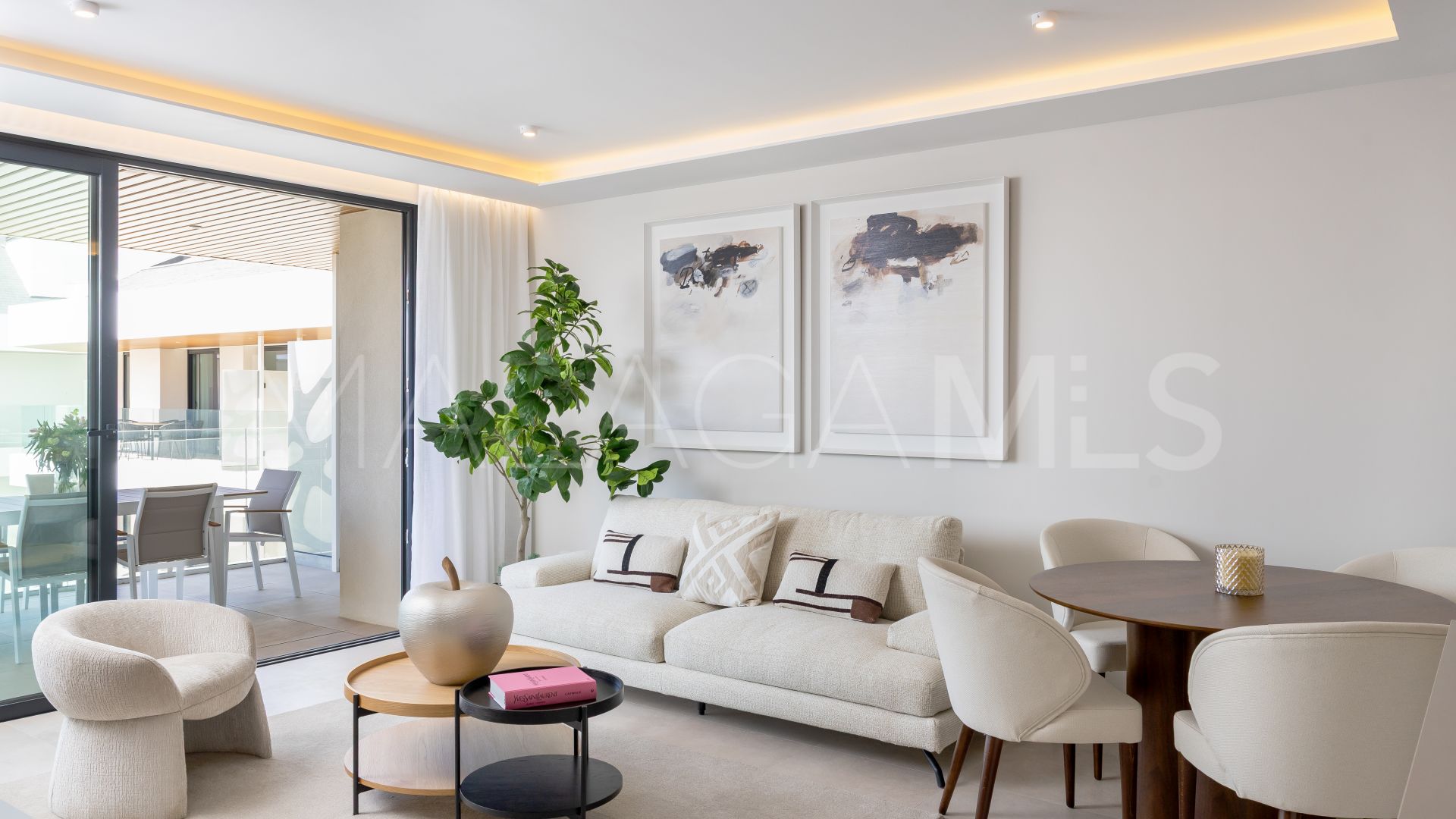 Apartment for sale in Fuengirola Centro with 3 bedrooms