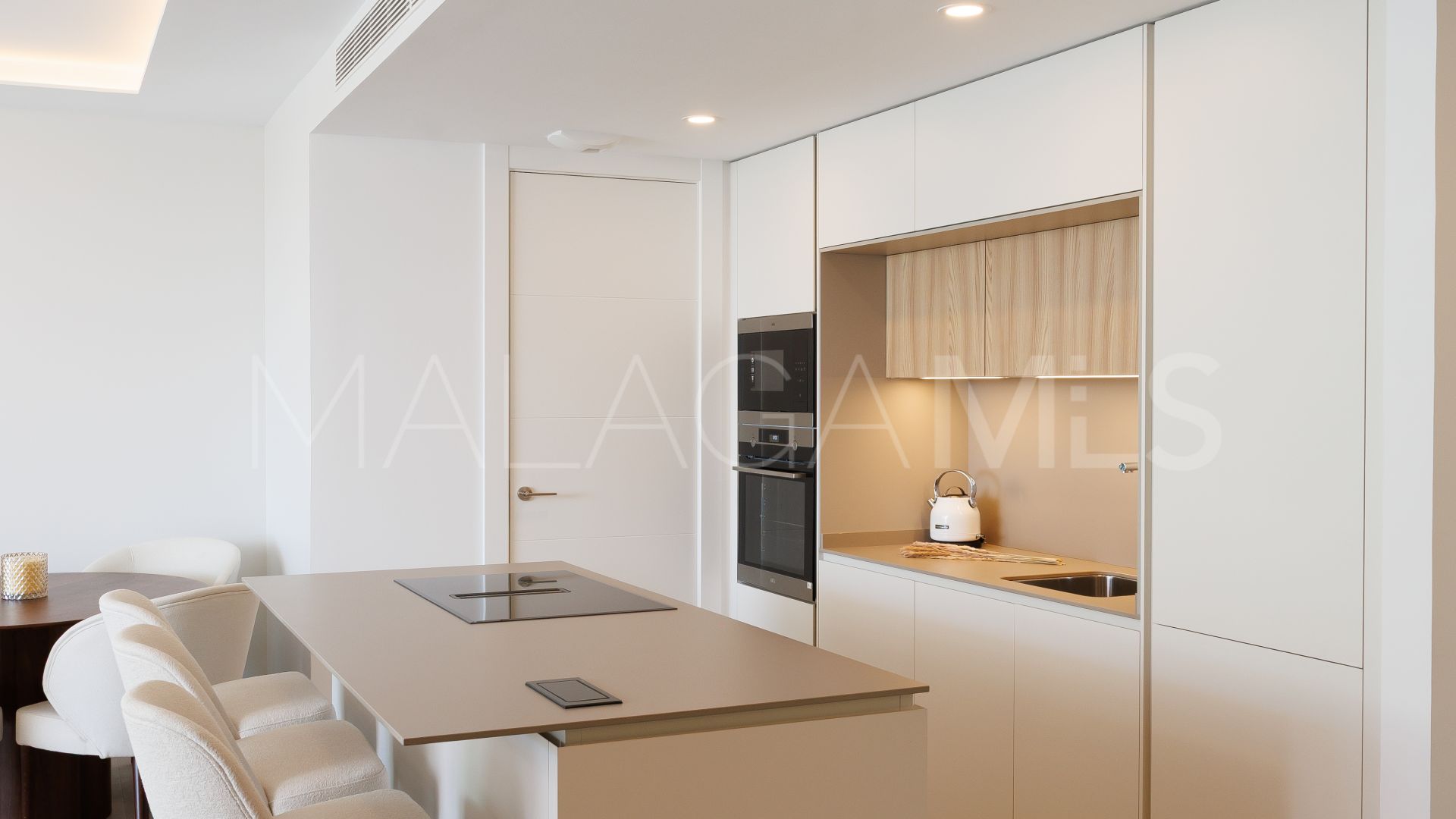 Apartment for sale in Fuengirola Centro with 3 bedrooms