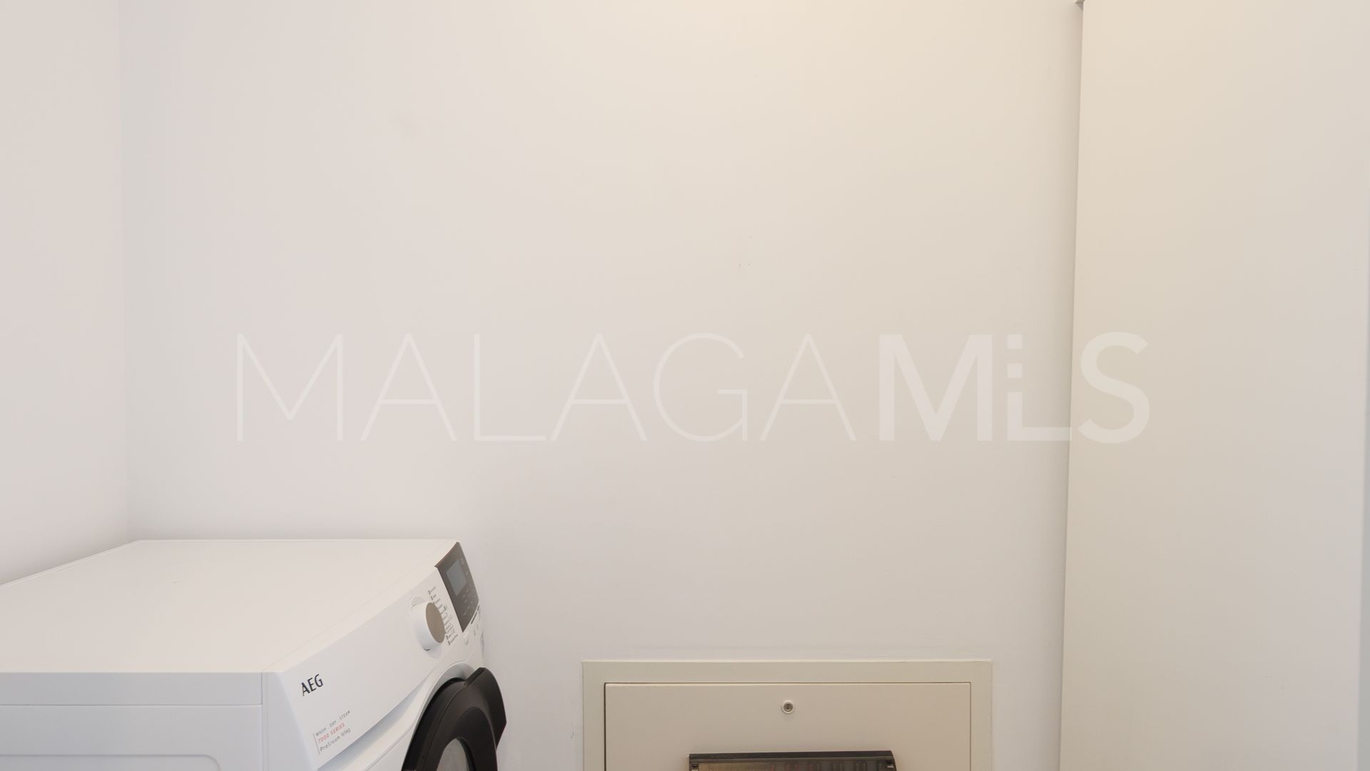Apartment for sale in Fuengirola Centro with 3 bedrooms