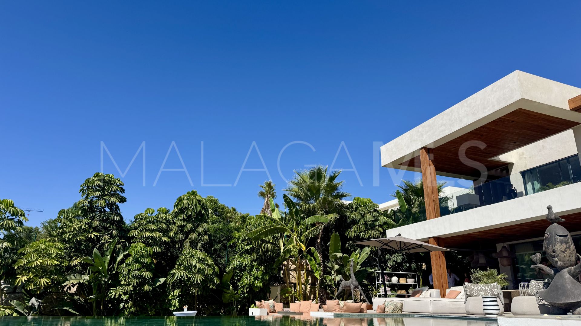 Villa for sale in Los Flamingos