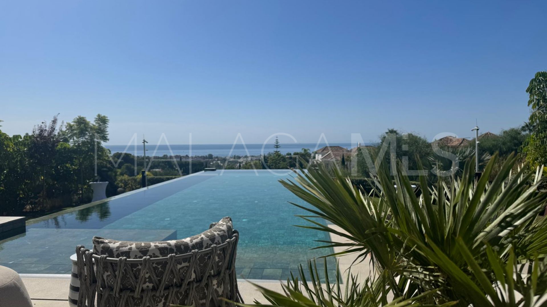 Villa for sale in Los Flamingos