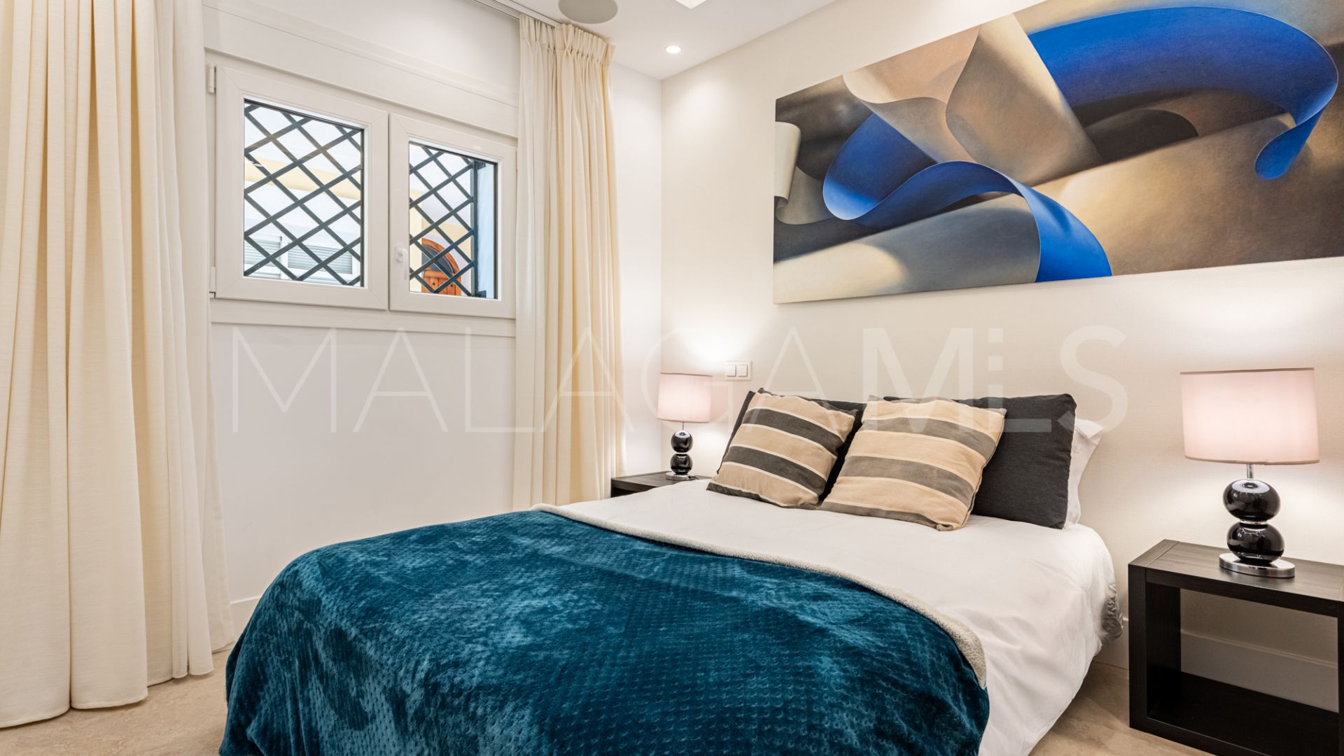 Town house with 4 bedrooms for sale in Aloha Gardens