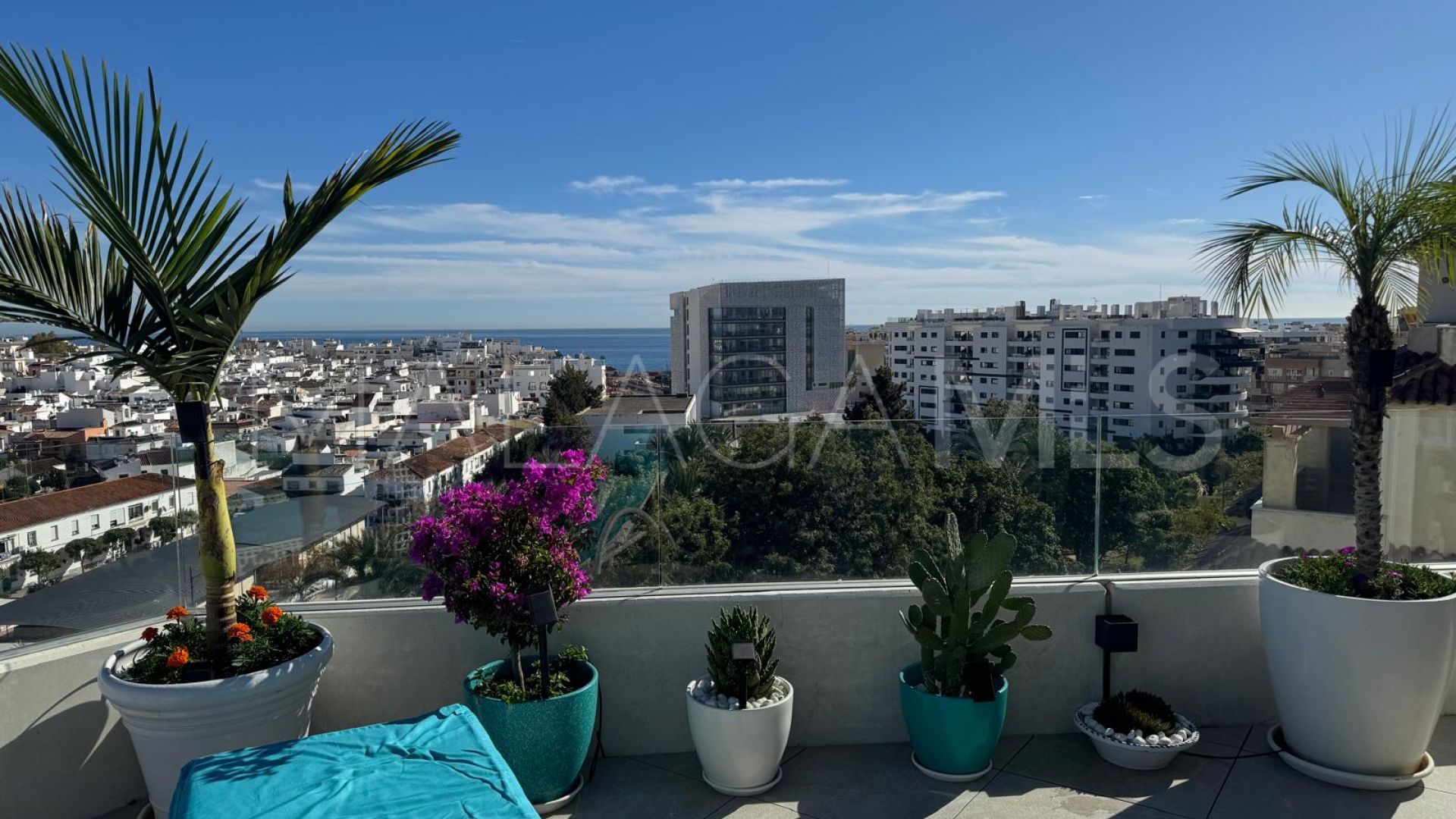 For sale Estepona Centre penthouse with 2 bedrooms