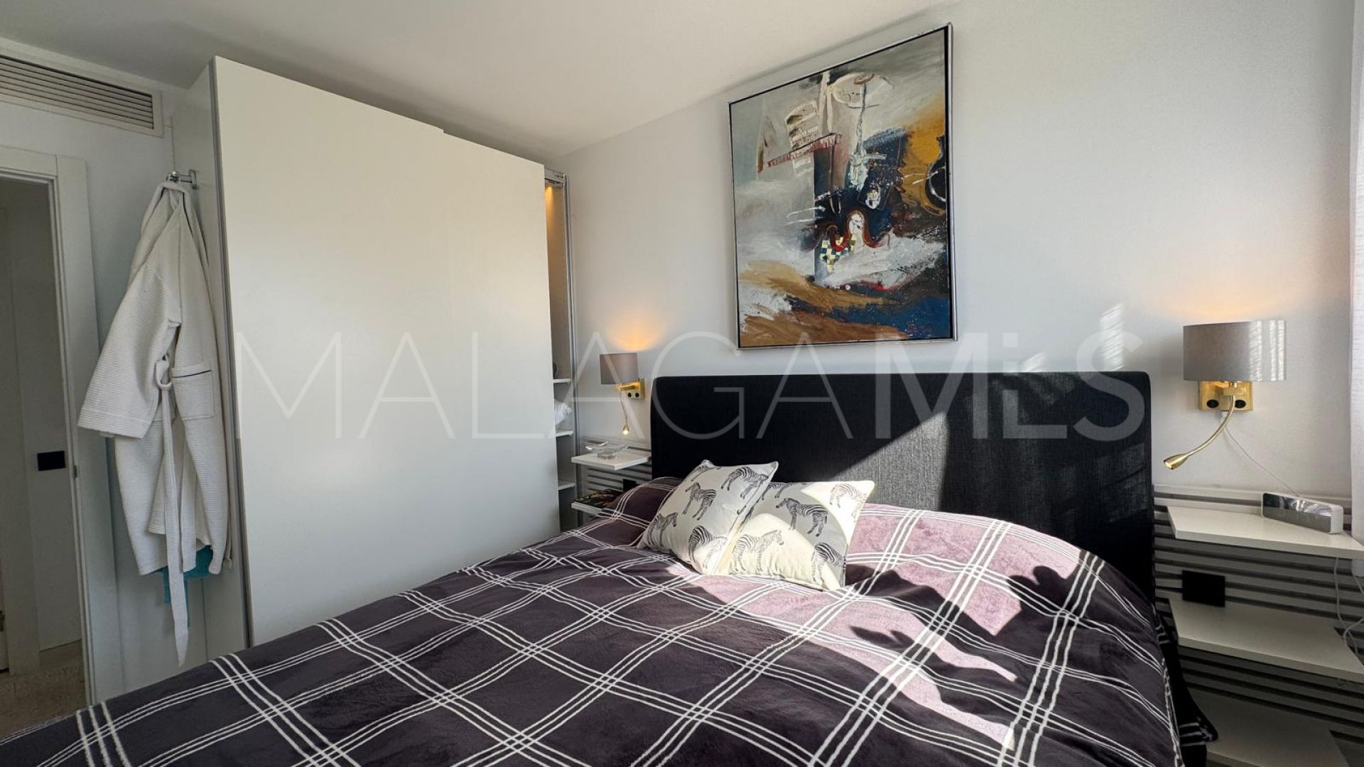 For sale Estepona Centre penthouse with 2 bedrooms