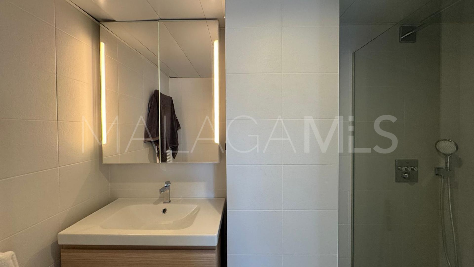 For sale Estepona Centre penthouse with 2 bedrooms