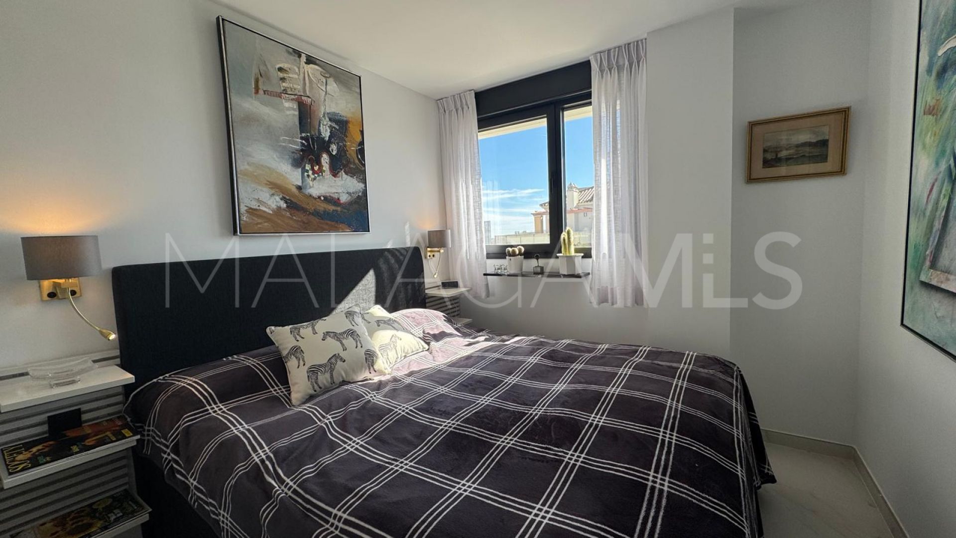 For sale Estepona Centre penthouse with 2 bedrooms