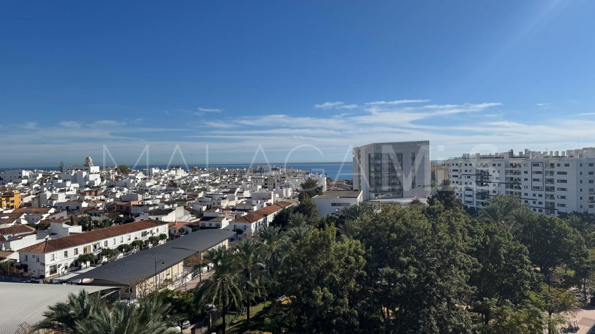 For sale Estepona Centre penthouse with 2 bedrooms