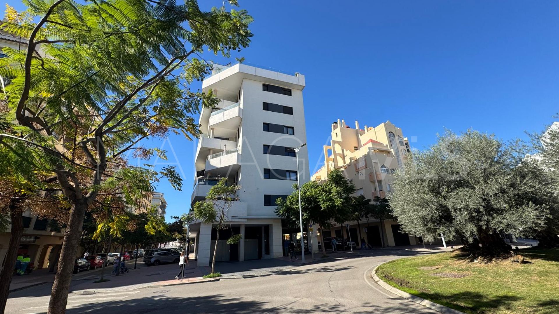 For sale Estepona Centre penthouse with 2 bedrooms