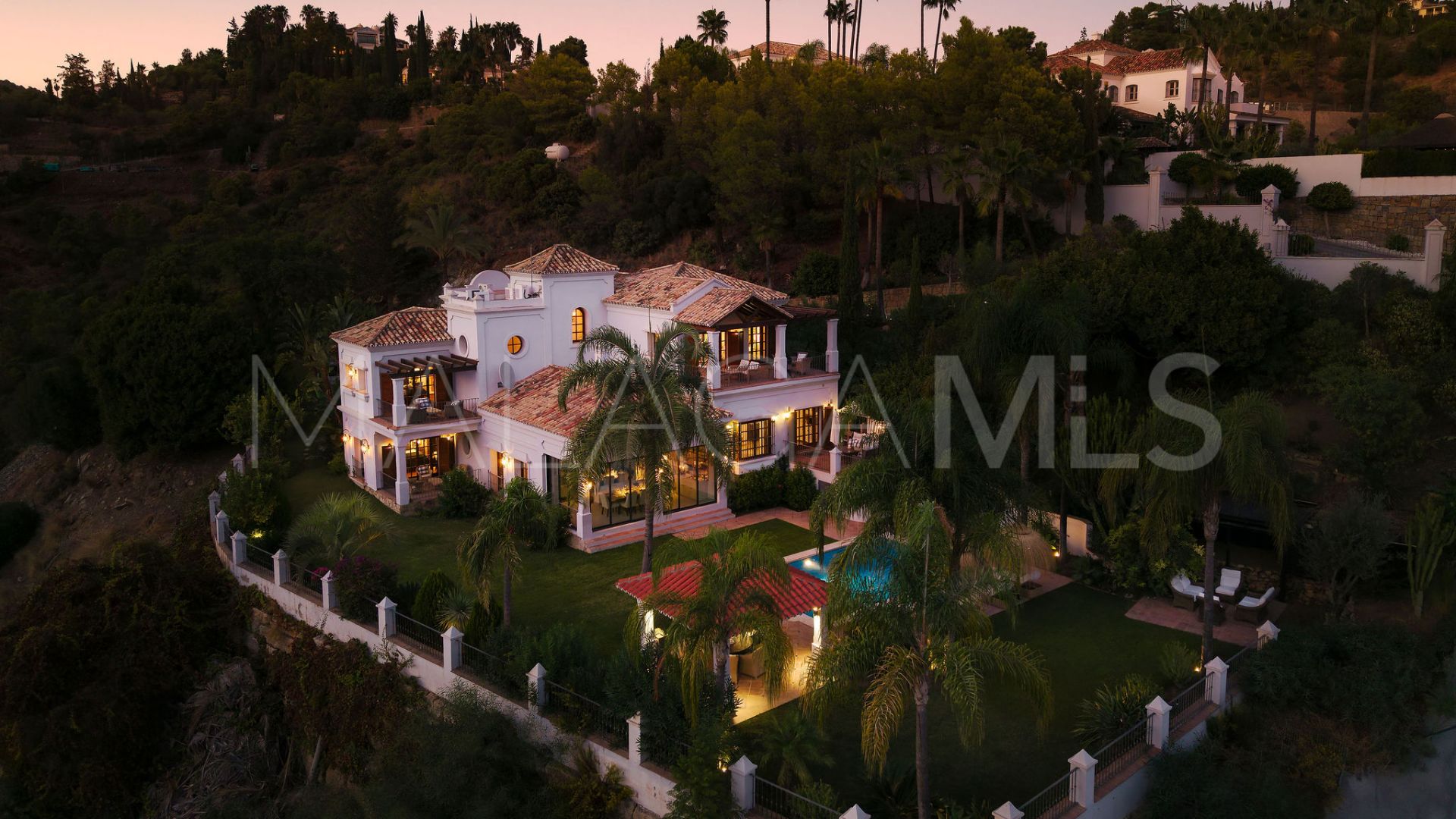 Villa for sale in El Madroñal