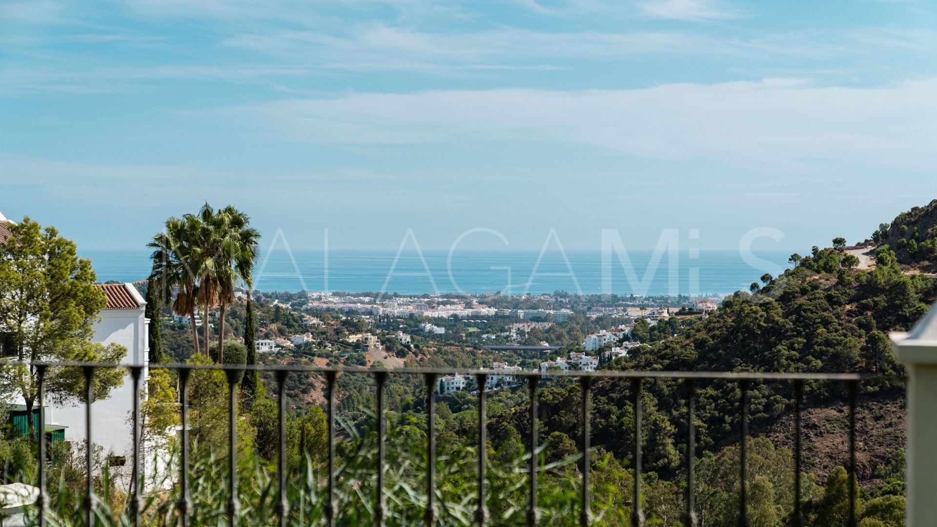 Villa for sale in El Madroñal